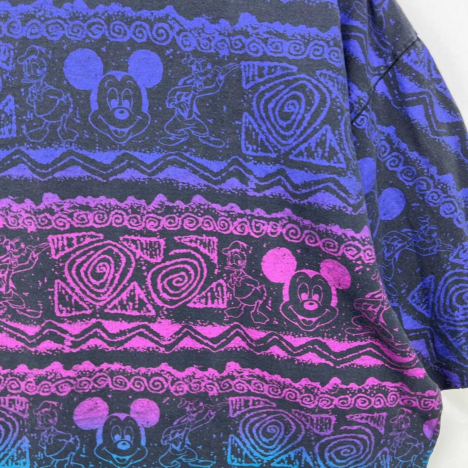 Disney × Vintage Vintage 90s Mickey Mouse All Over Print Trippy T-Shirt OSFA Size US XL / EU 56 / 4 - 4 Thumbnail