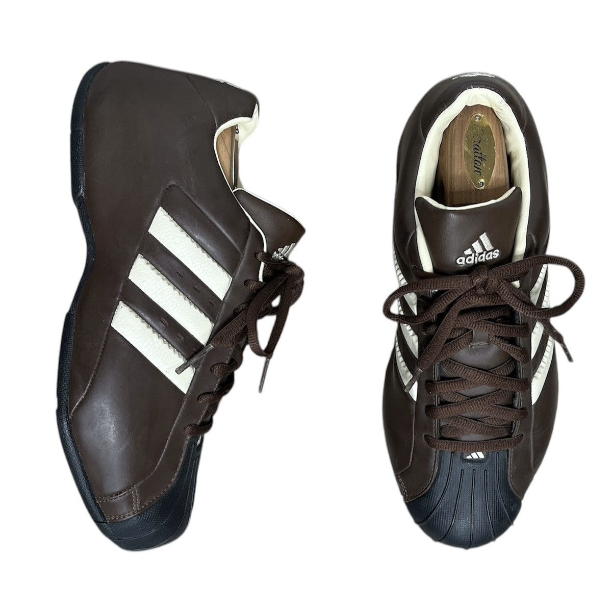 Adidas 2003 adidas shell toes Size US 10 / EU 43 - 1 Thumbnail