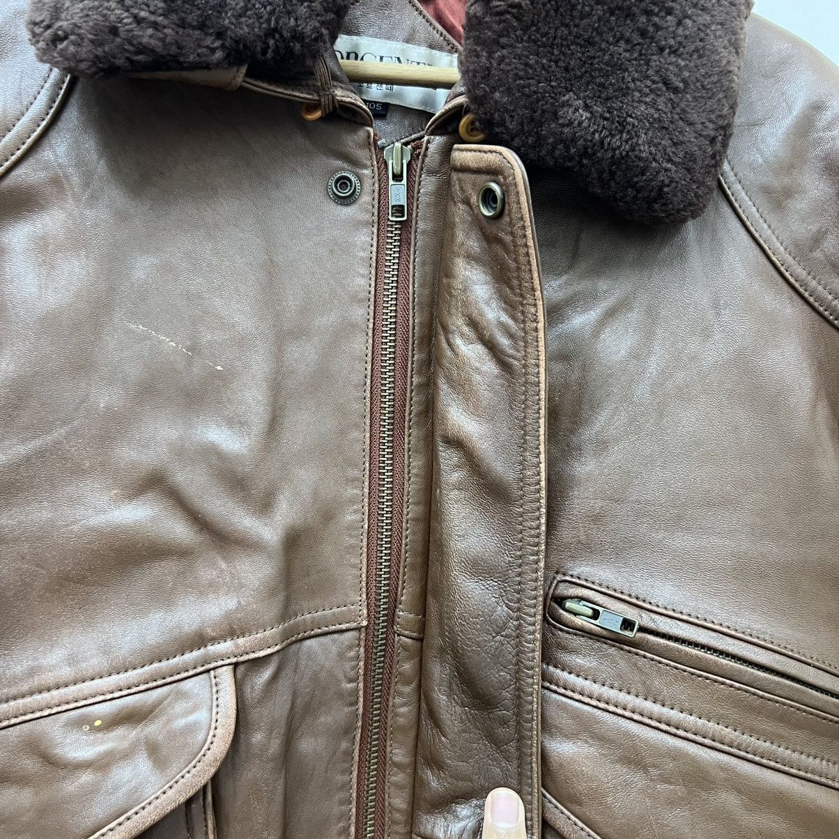 Leather Vintage Classic Aviator Leather Shearling Collar Jacket Size US XL / EU 56 / 4 - 4 Thumbnail