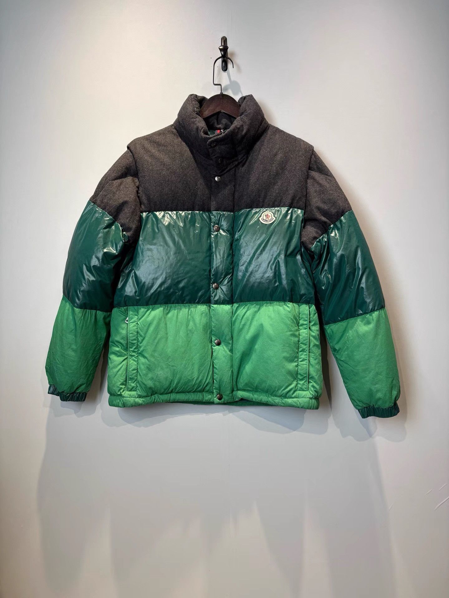 Moncler Moncler Green Zip-Off Sleeve Wool Panel Puffer K36 Size US XL / EU 56 / 4 - 1 Thumbnail