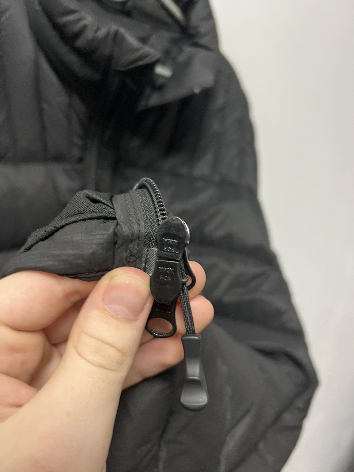 Canada Goose Canada Goose black label men’s puffer jacket - rare. Size US L / EU 52-54 / 3 - 8 Thumbnail