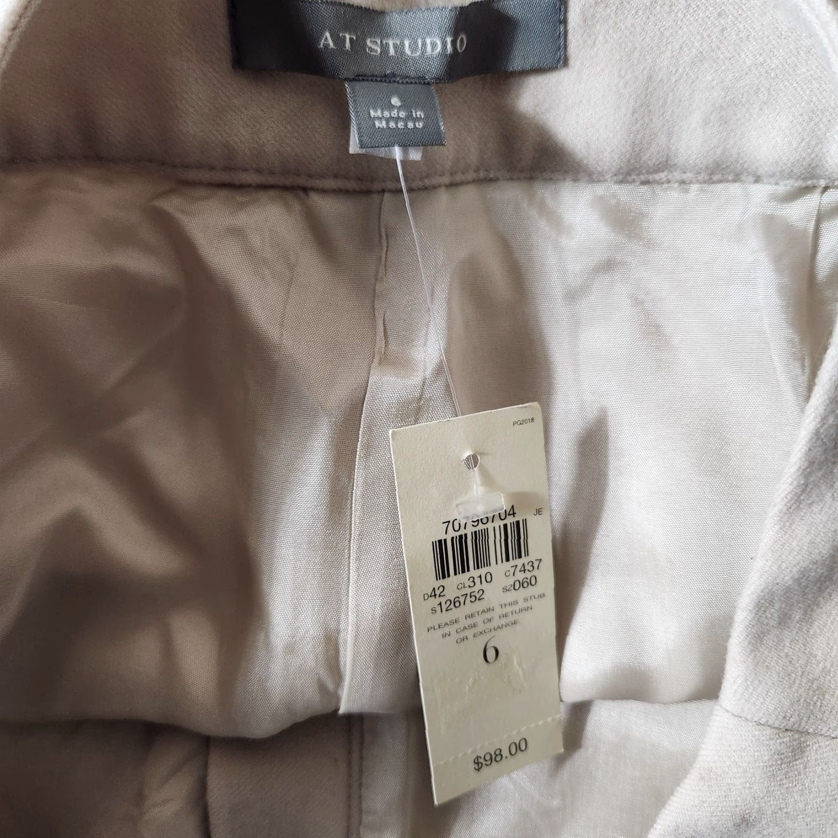 Vintage AT Studio Wmns Wool Cashmere High Rise Cuffed Wide Leg Dress Pants-Size 6 NWT Beige Wool Dress Pants Wide-Leg Office Womens Size 28" / US 6 / IT 42 - 6 Thumbnail