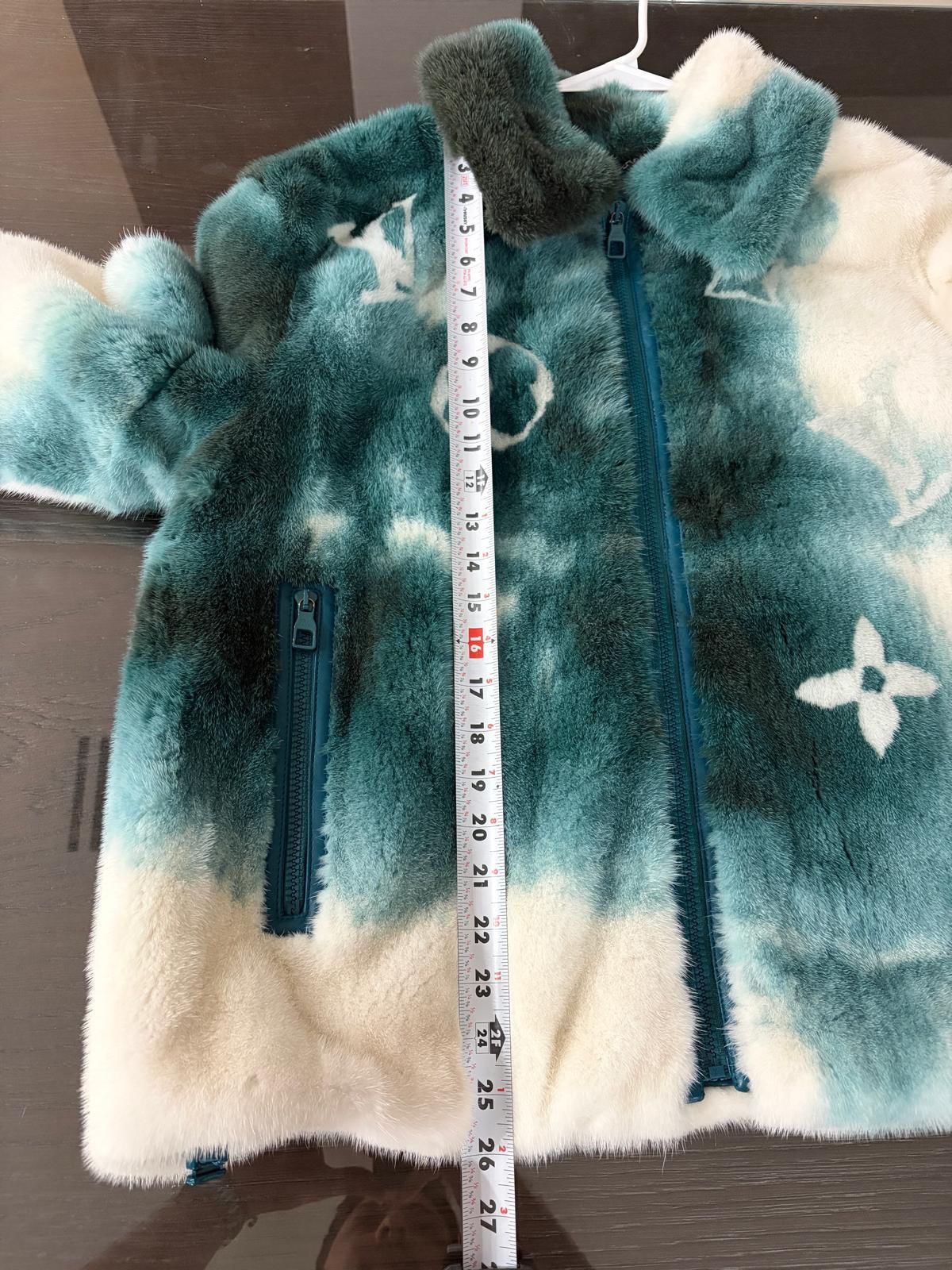 Louis Vuitton Louis Vuitton Spray Mink Bomber Jacket Size XL / US 12-14 / IT 48-50 - 12 Thumbnail