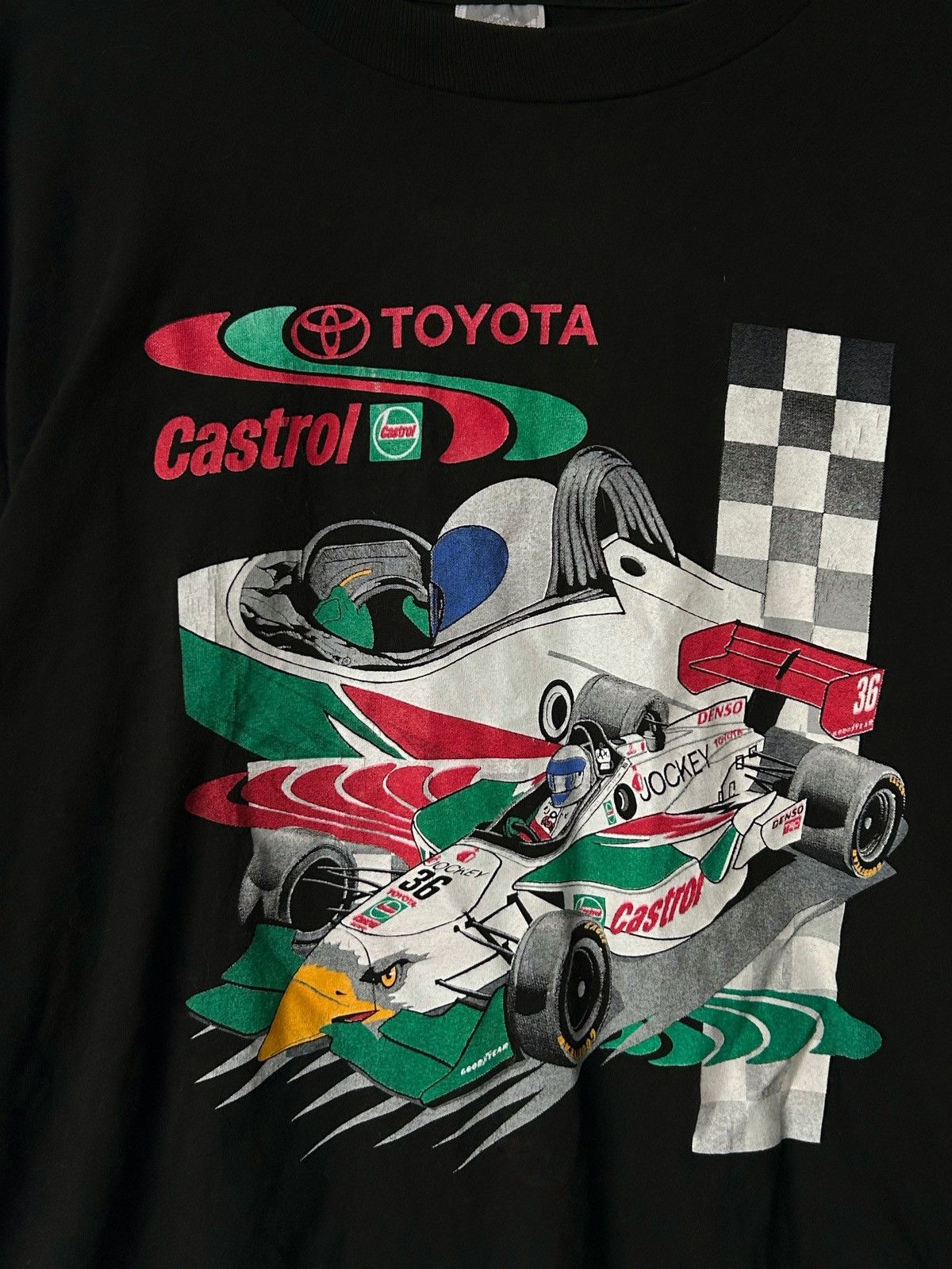 Formula 1 90s TOYOTA CASTROL Made in USA Vintage Racing Tee shirt Size US XL / EU 56 / 4 - 6 Thumbnail
