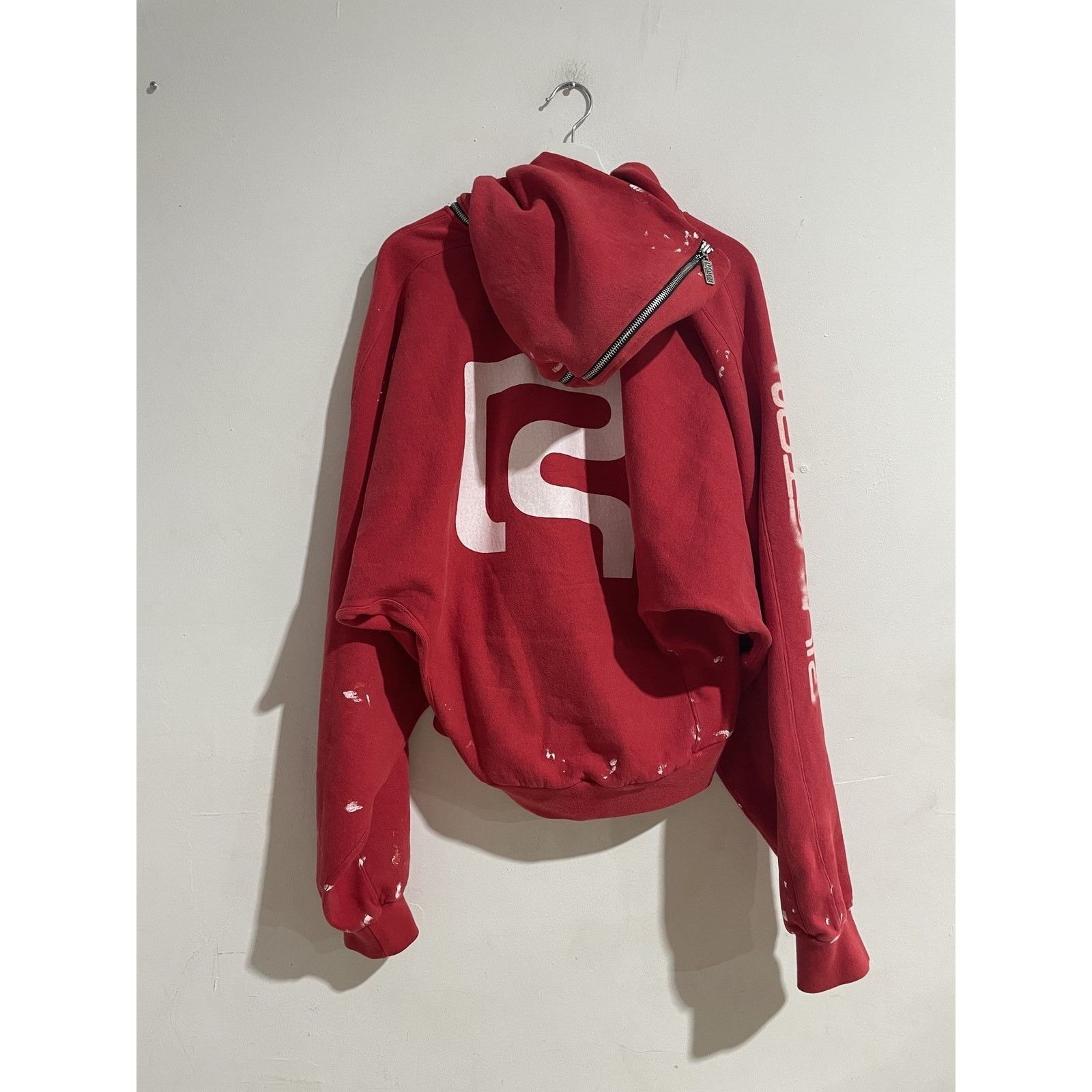 Other RIVINGTON ROI REBIS RED RADICAL PAPER ROSE ZIP UP SIZE XXL Size US XXL / EU 58 / 5 - 2 Thumbnail