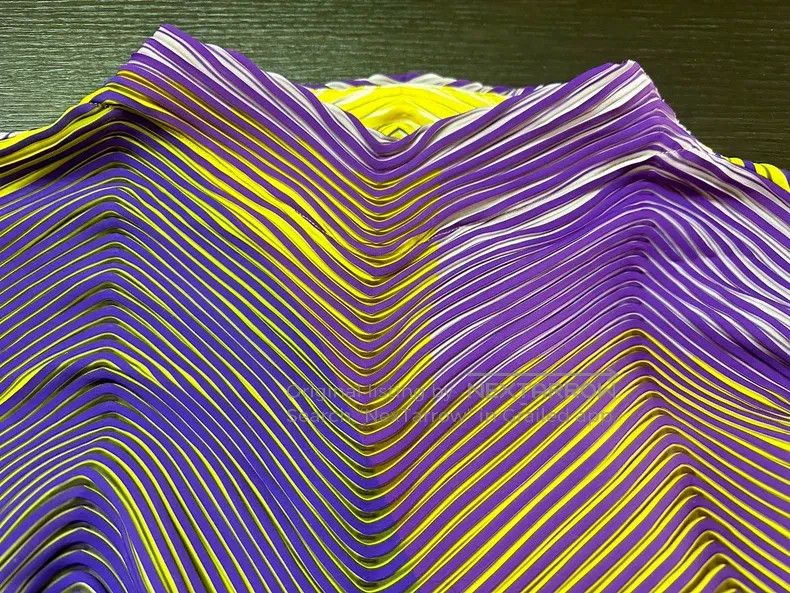 Issey Miyake Issey Miyake Main Line Pleated Top Size M / US 6-8 / IT 42-44 - 2 Thumbnail