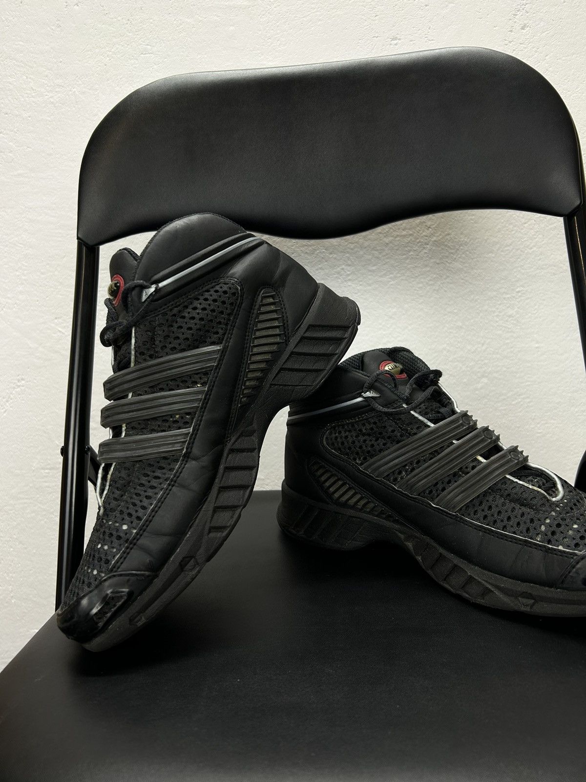 Adidas × Vintage Adidas Climacool Vintage Ho top Sneakers Triple Black sz 42 Size US 9 / EU 42 - 5 Thumbnail