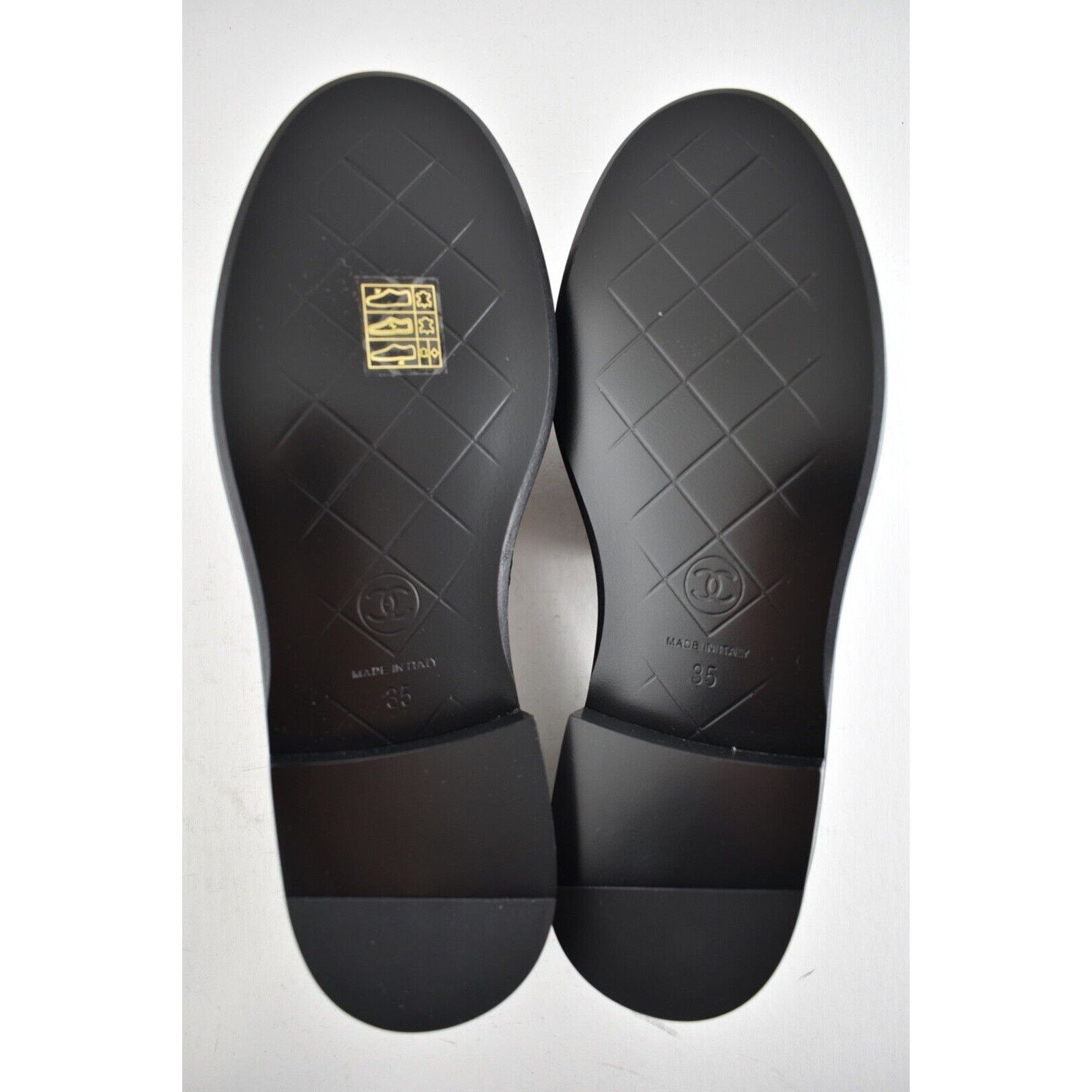 Chanel Chanel Quilted Flap Turnlock Gold Mule Flat Loafer 35 Size US 5 / IT 35 - 12 Thumbnail