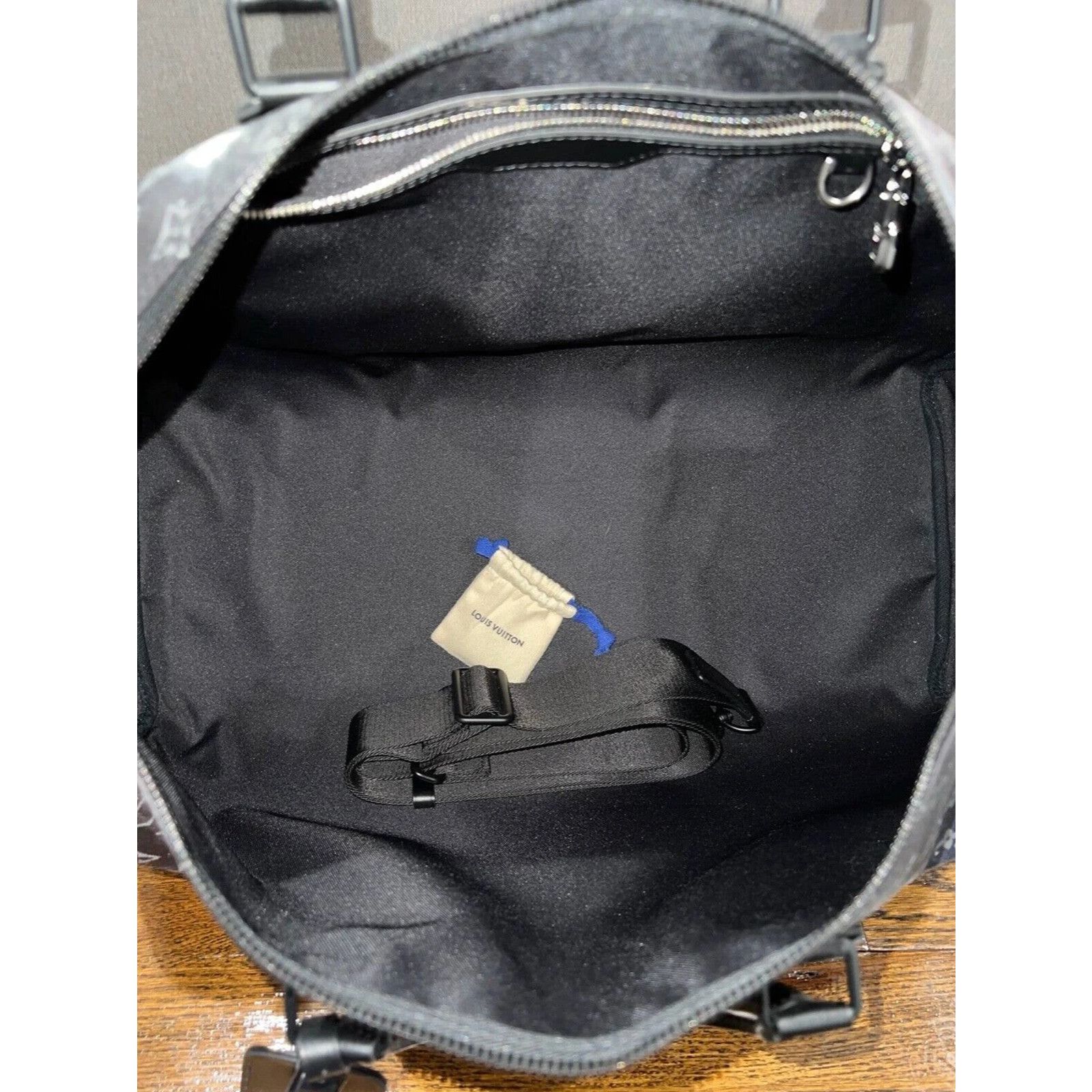 Louis Vuitton Louis Vuitton Keepall Bandouliere Duffle Weekend Travel Bag Size ONE SIZE - 9 Thumbnail