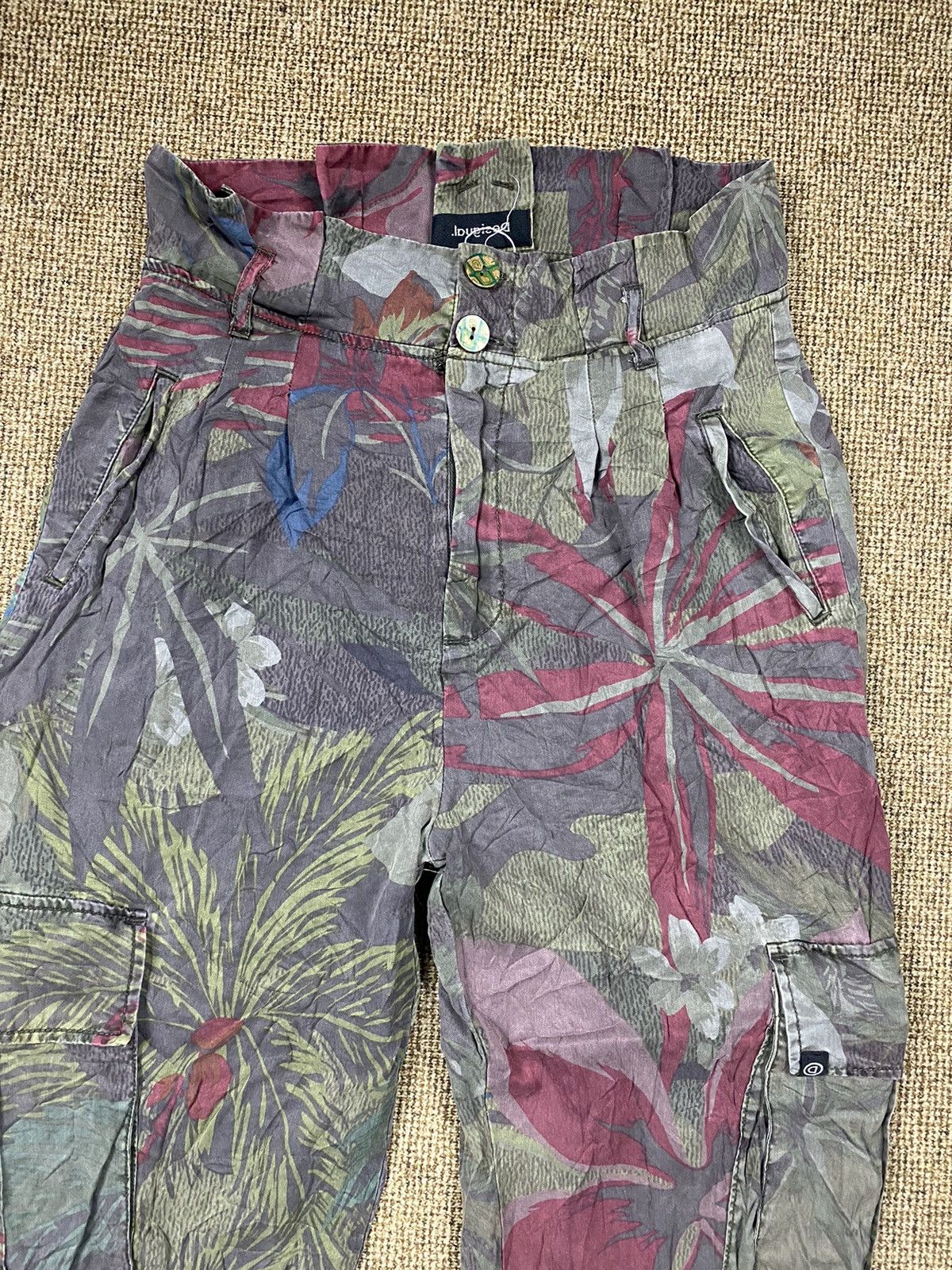 Desigual Desigual Cargo Trousers Floral Multi Colour Pant Size 28" / US 6 / IT 42 - 6 Thumbnail