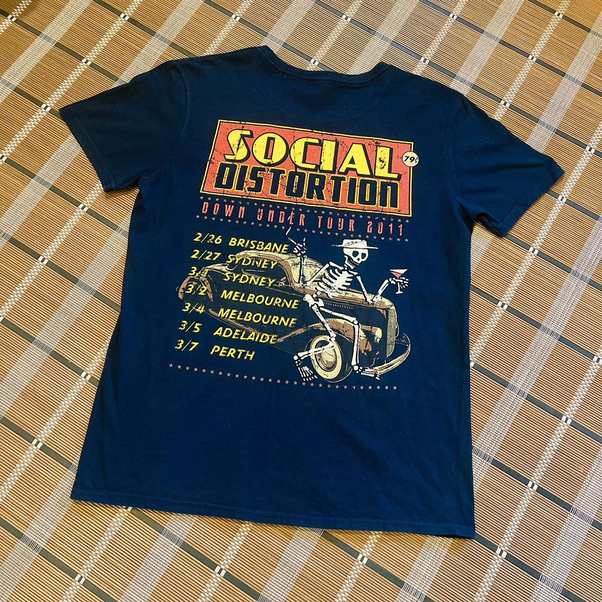 Band Tees × Vintage Social Distortion Down Under Tour 2011 🚬💀🎩🍷 Size US M / EU 48-50 / 2 - 4 Thumbnail