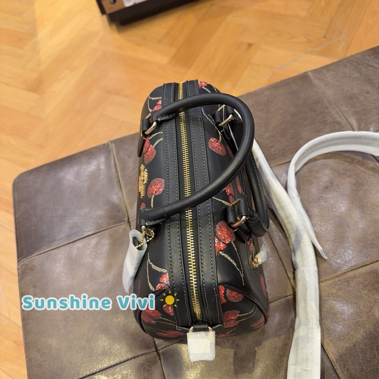 Coach NWT Coach CCZ15 Rowan Satchel Bag Cherry Print Black Leather Size ONE SIZE - 7 Thumbnail