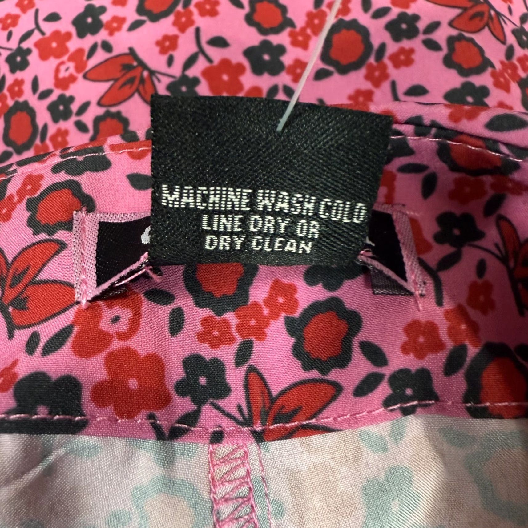 Pinko Golftini Women's Pink Skort Skirt Golf Active Microfloral Butterfly Sz 6 NWT Size 28" / US 6 / IT 42 - 7 Thumbnail