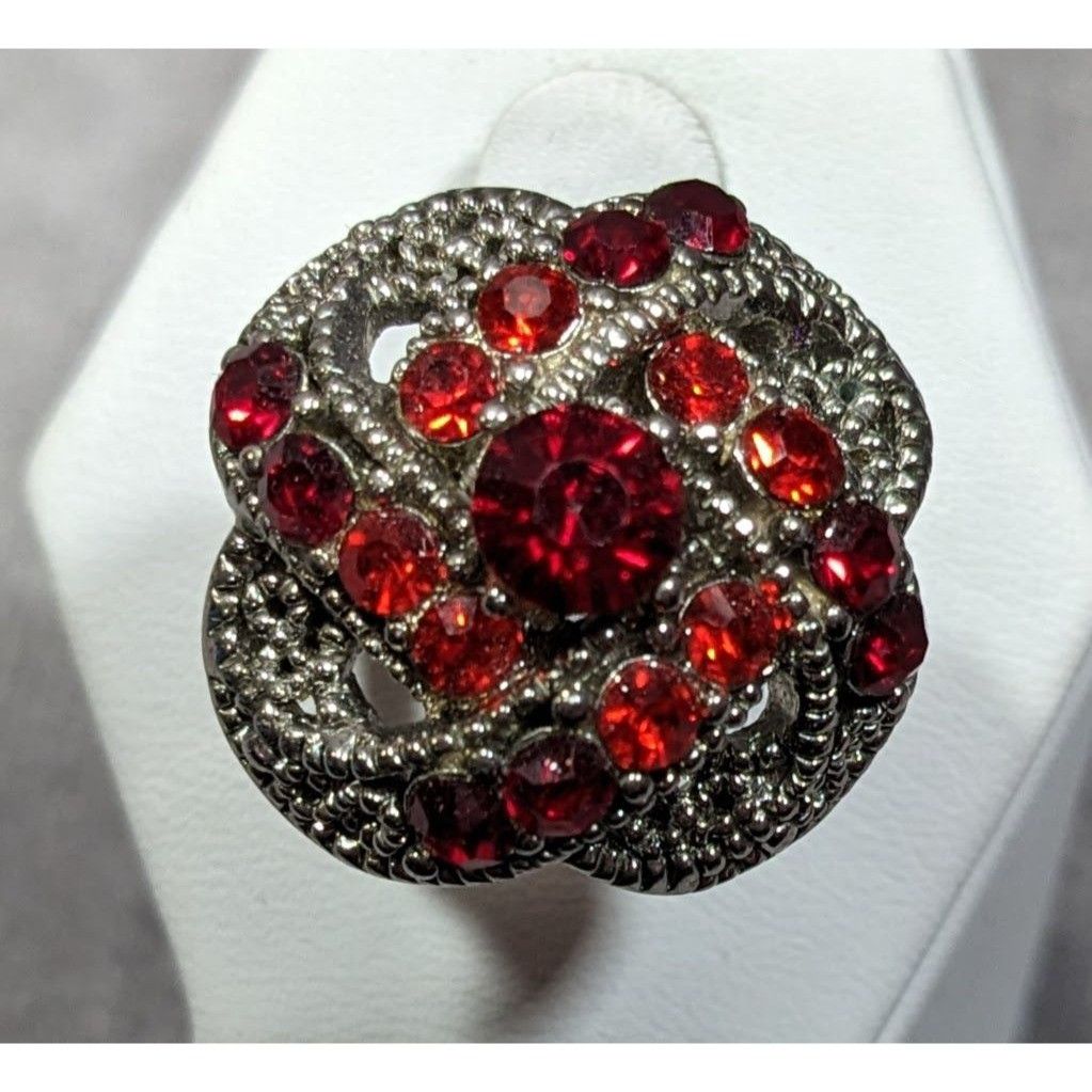 Other Gothic Vampire Knot Ring Silver Tone With Red Stones Adjusta Size ONE SIZE - 6 Thumbnail