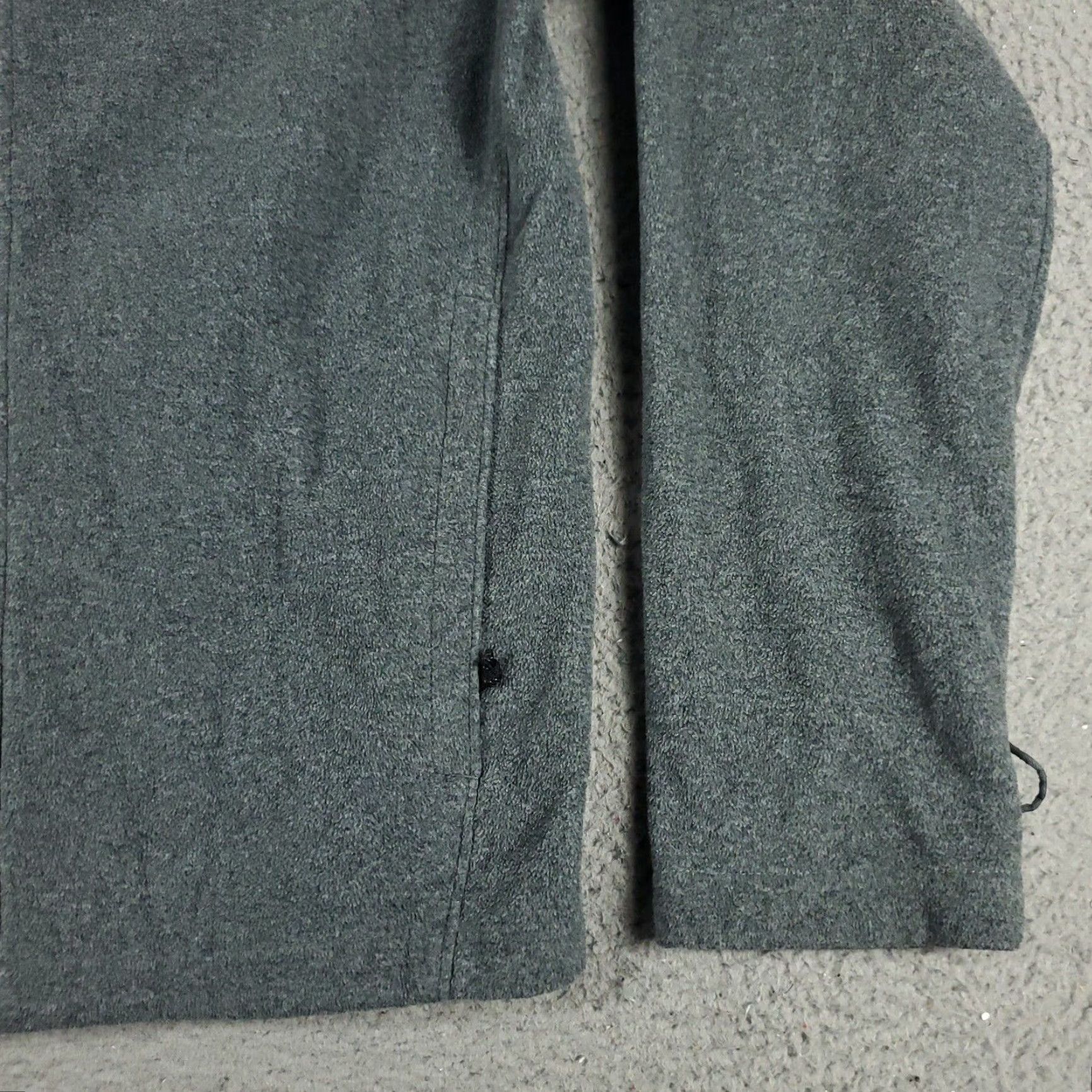 Vintage Columbia Men Sweater Full Zip Gray Fleece Mock Neck Classic Logo Pockets Regular Size M Size US M / EU 48-50 / 2 - 4 Thumbnail