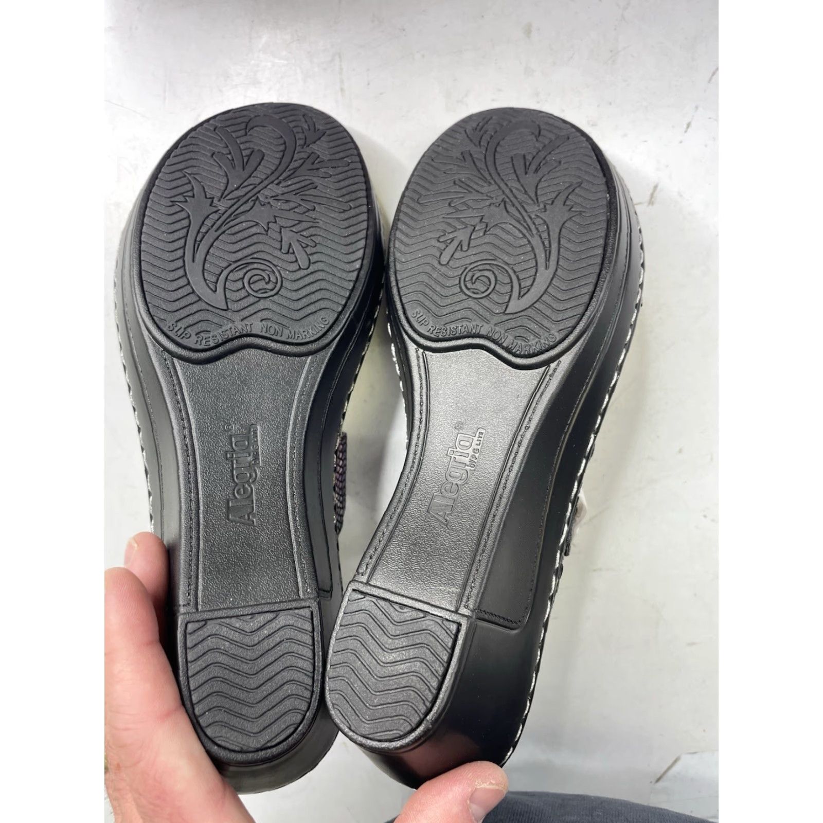 Vintage Alegria Loti Funtastic Slip-on Sandal Womens 10 Purple Snakeskin Leather Wedge Open Toe Size US 10 / IT 40 - 3 Thumbnail