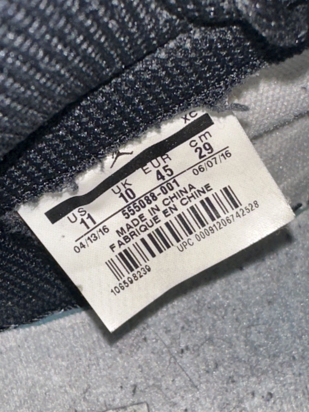 Jordan Brand Air Jordan 1 Retro “Banned 2016” Size US 11 / EU 44 - 6 Thumbnail