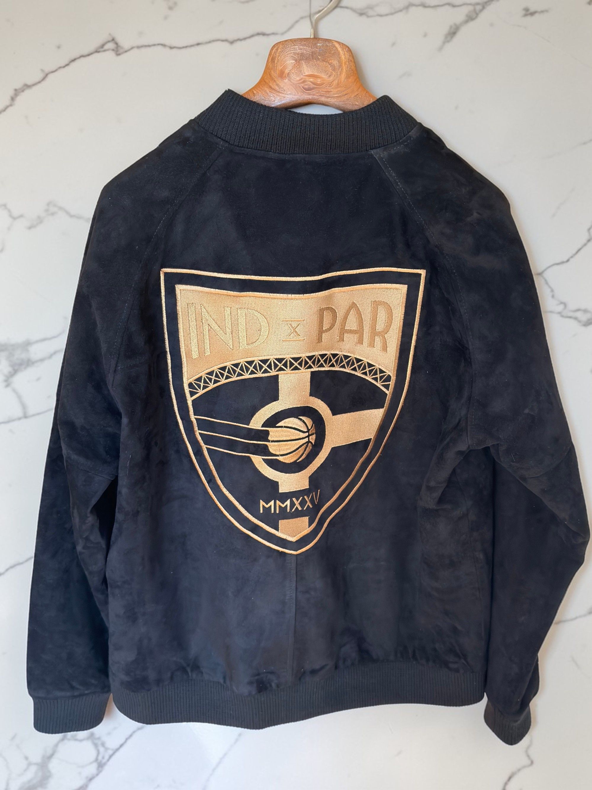 NBA FISLL Indiana Pacers NBA Paris Games 2025 VIP Suede Jacket Size US XL / EU 56 / 4 - 2 Thumbnail