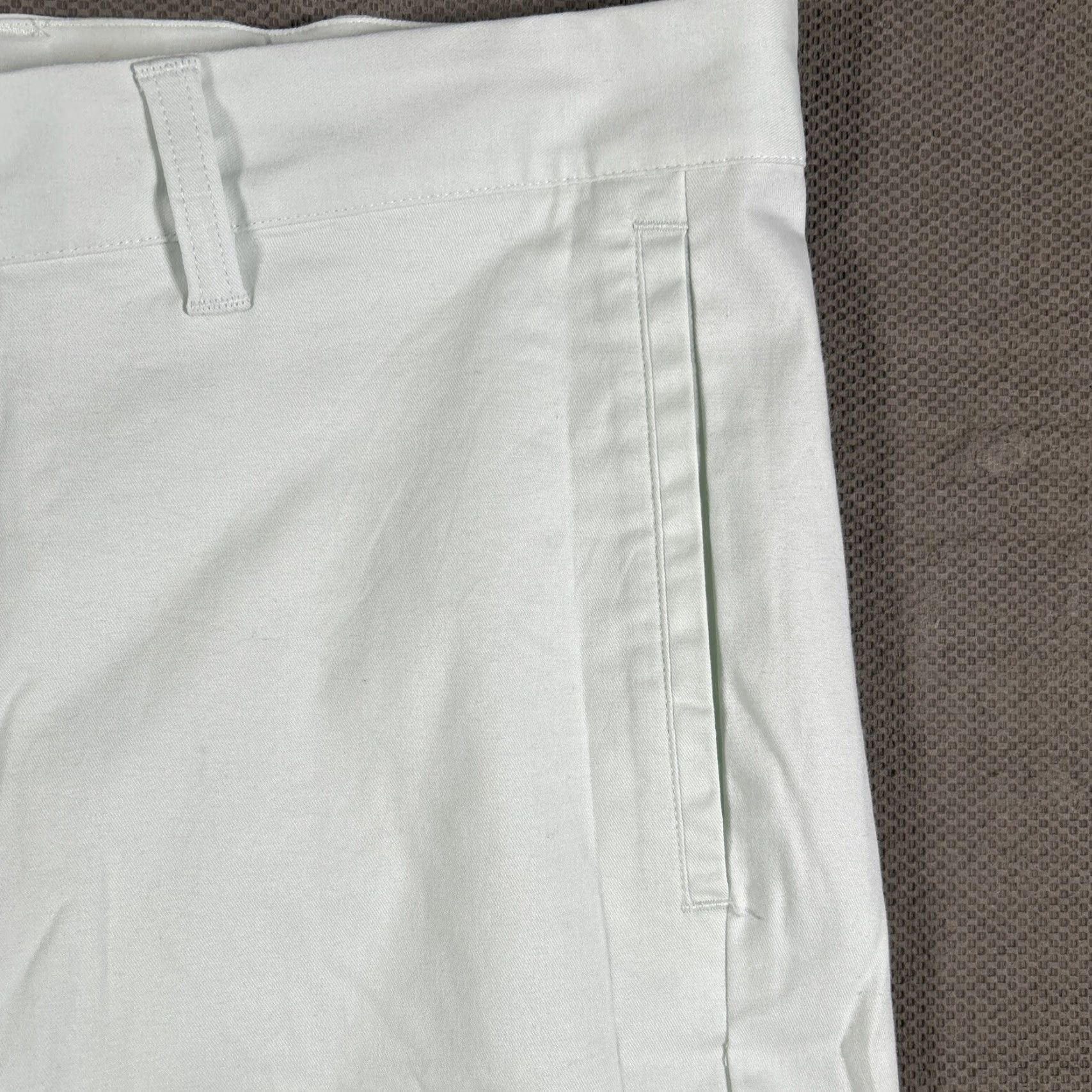Adidas Adidas Go-To Five Pocket Crystal Jade Shorts Mens 36 Flat Front Size US 36 / EU 52 - 6 Thumbnail