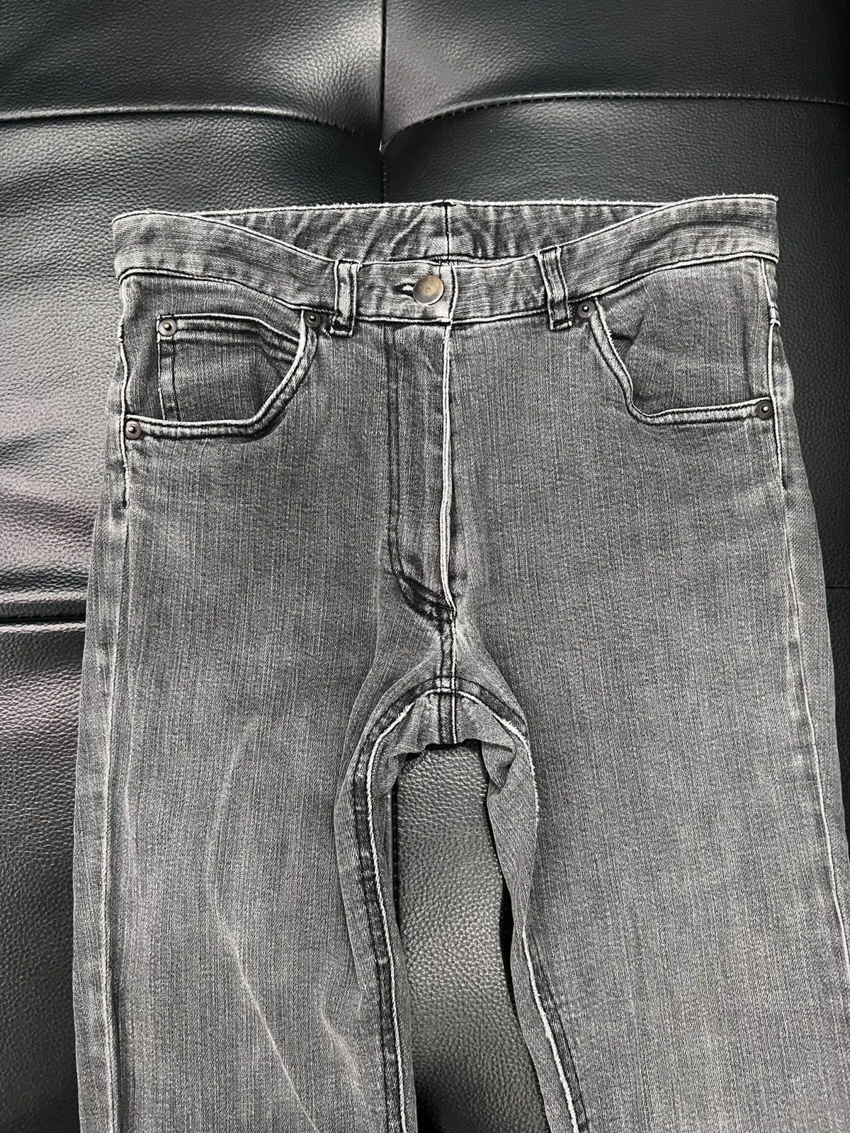 Maison Margiela Maison Martin Margiela Line 14 Distressed Slim Denim Jeans Size 27" / US 4 / IT 40 - 3 Thumbnail