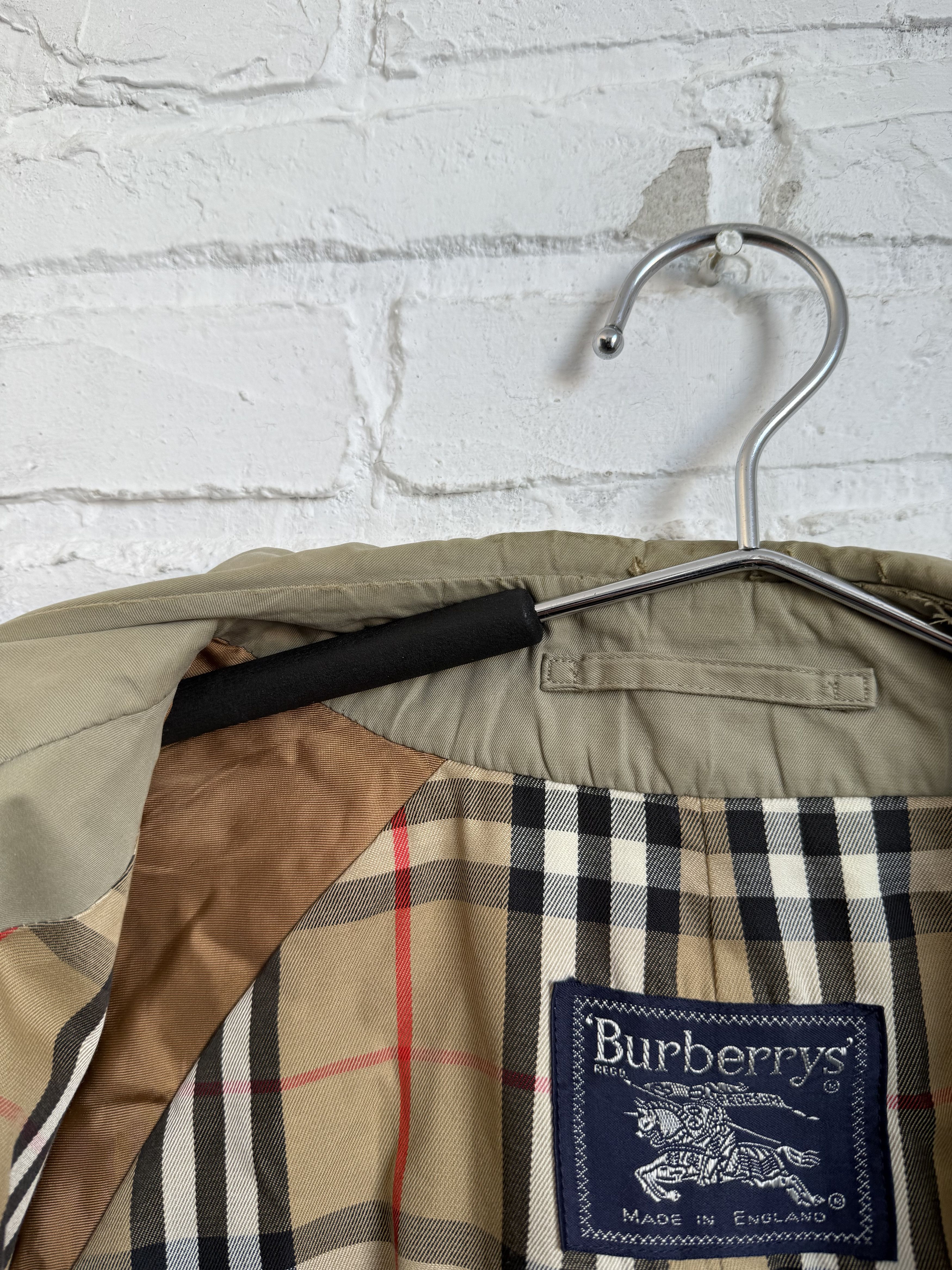 Burberry Vintage 80s Burberrys double breasted nova check trench coat Size US L / EU 52-54 / 3 - 2 Thumbnail