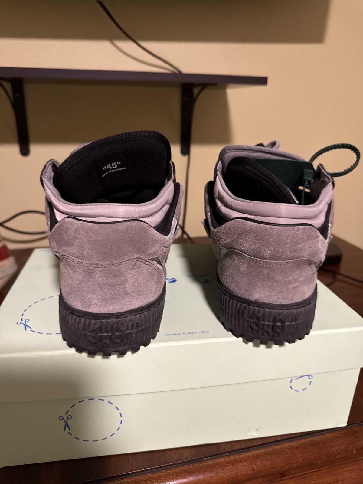 Off-White Floating arrow sneaker Size US 12 / EU 45 - 4 Thumbnail