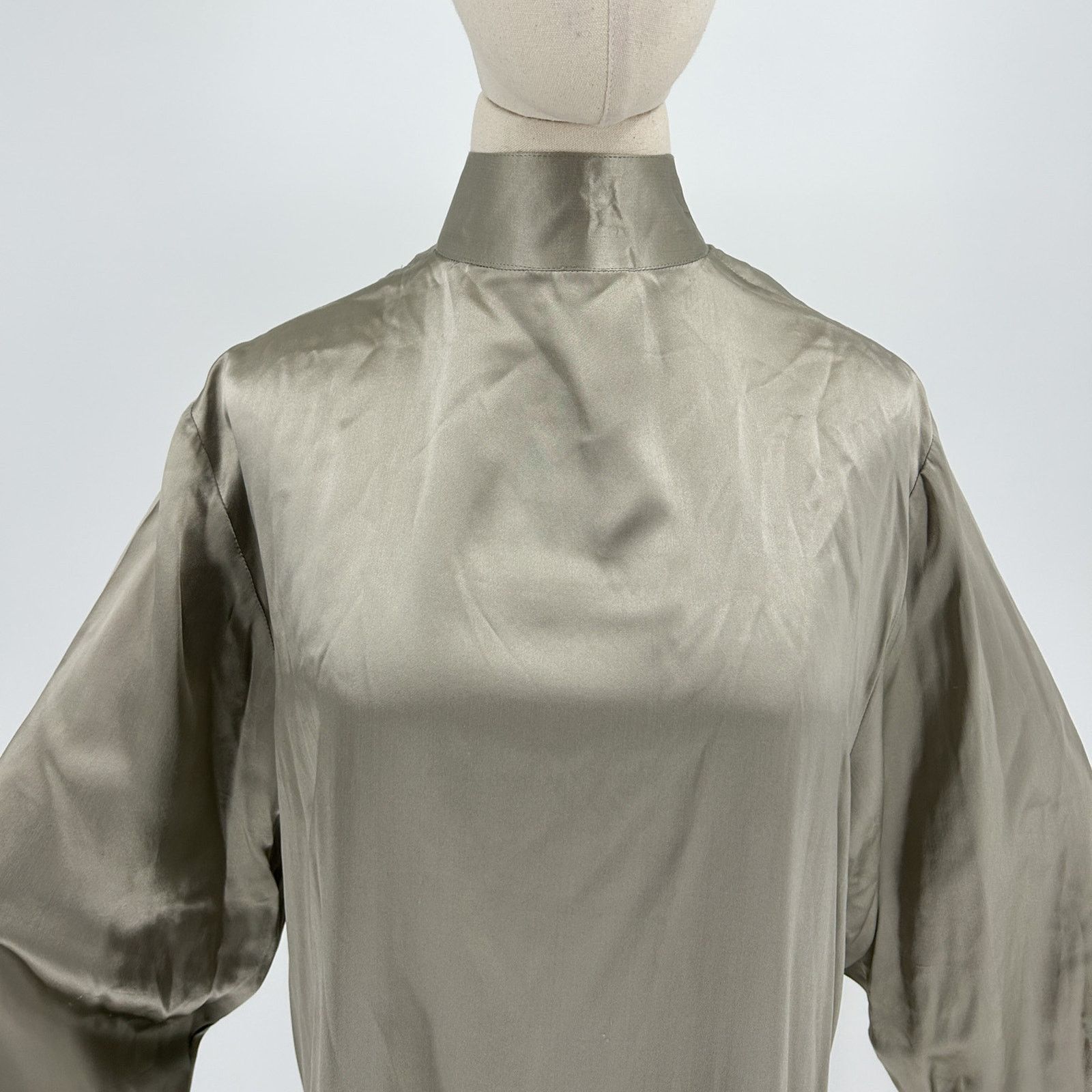 Vintage 80s/90s Grey Silver Silk Satin Elegant High Neck Tunic Size XL / US 12-14 / IT 48-50 - 2 Thumbnail