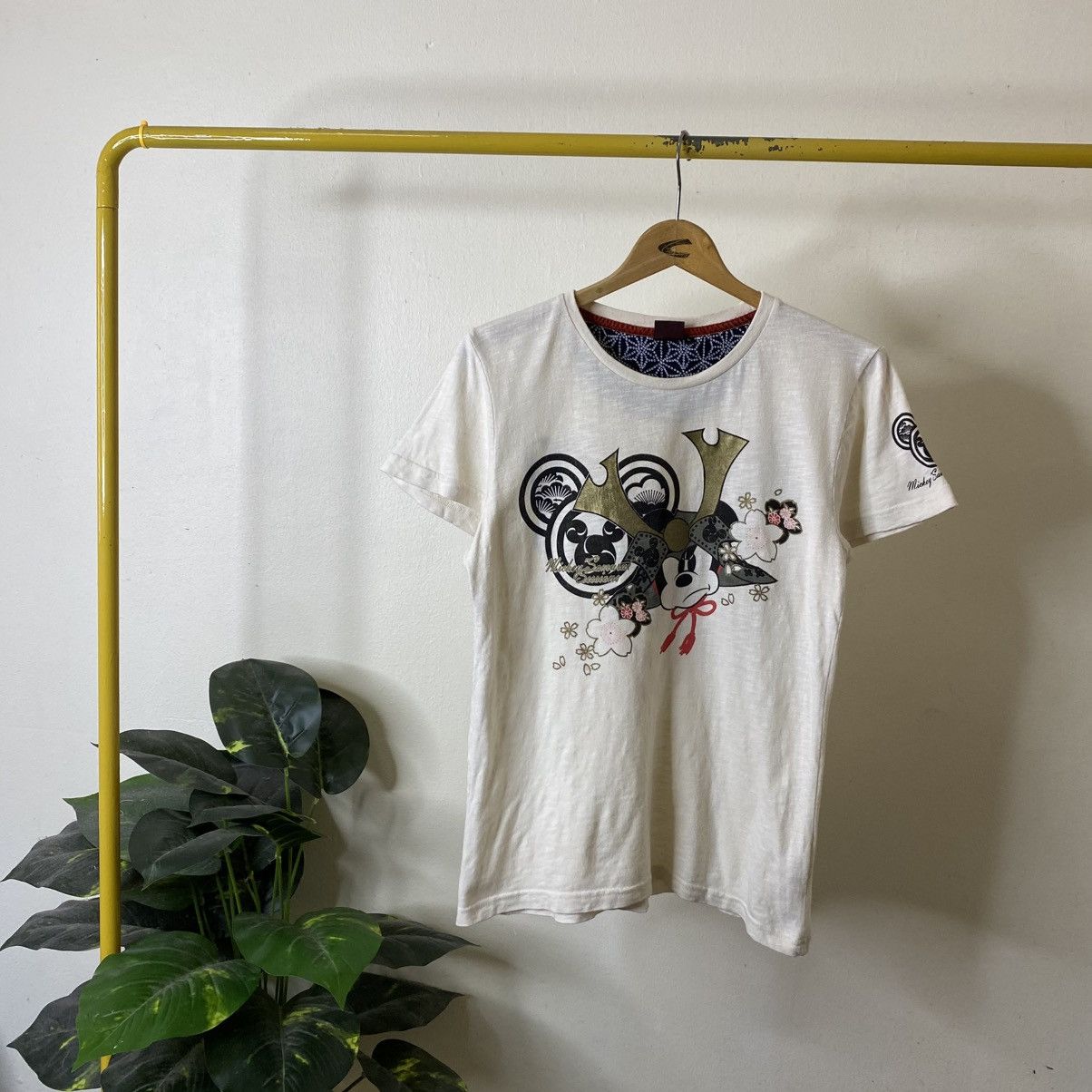 Disney Vintage Y2K Disney Mickey Mouse Samurai Session T shirt Size US S / EU 44-46 / 1 - 1 Thumbnail