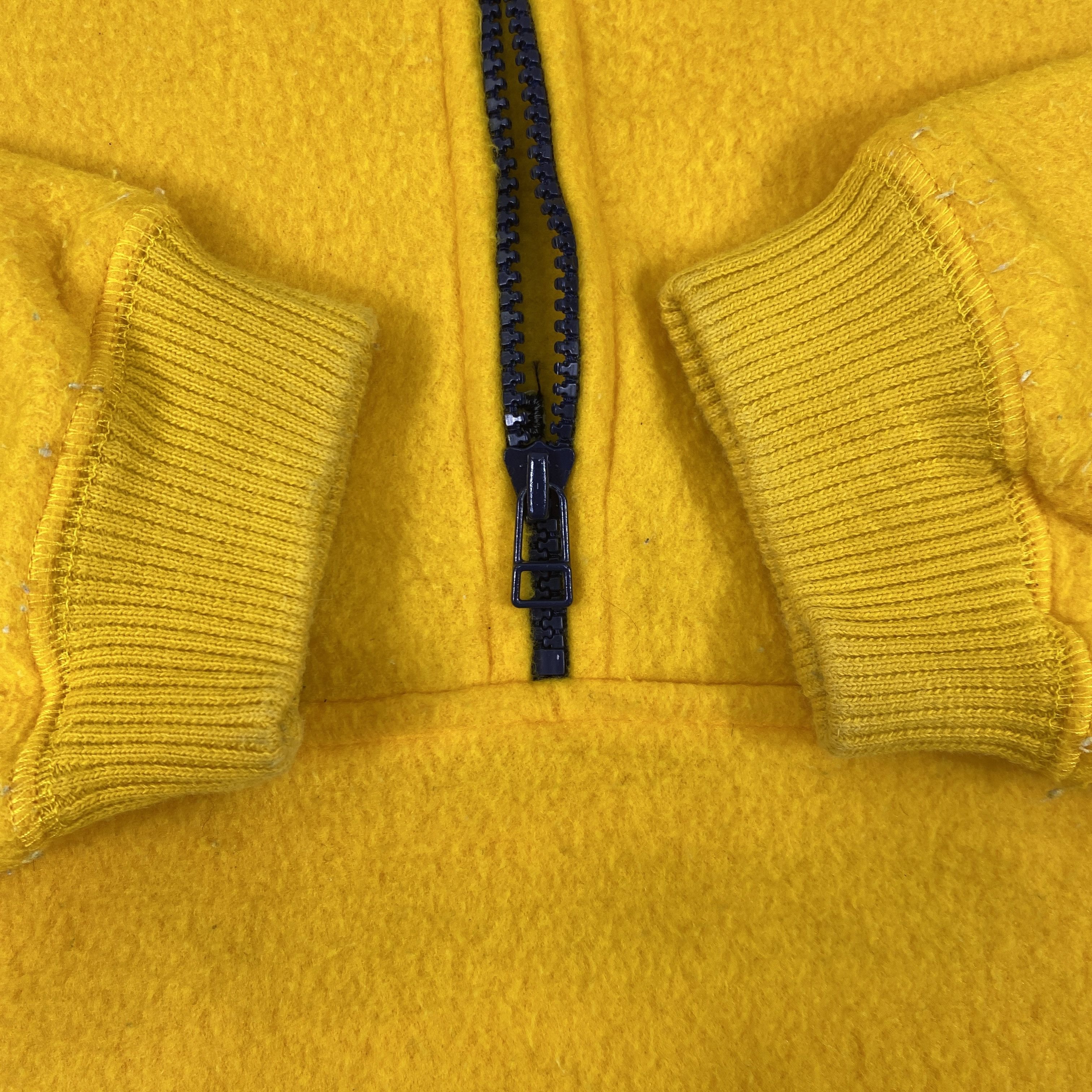 Japanese Brand Vintage Japanese Brand Half Zipper Sweatshirt -J294 Size US L / EU 52-54 / 3 - 4 Thumbnail