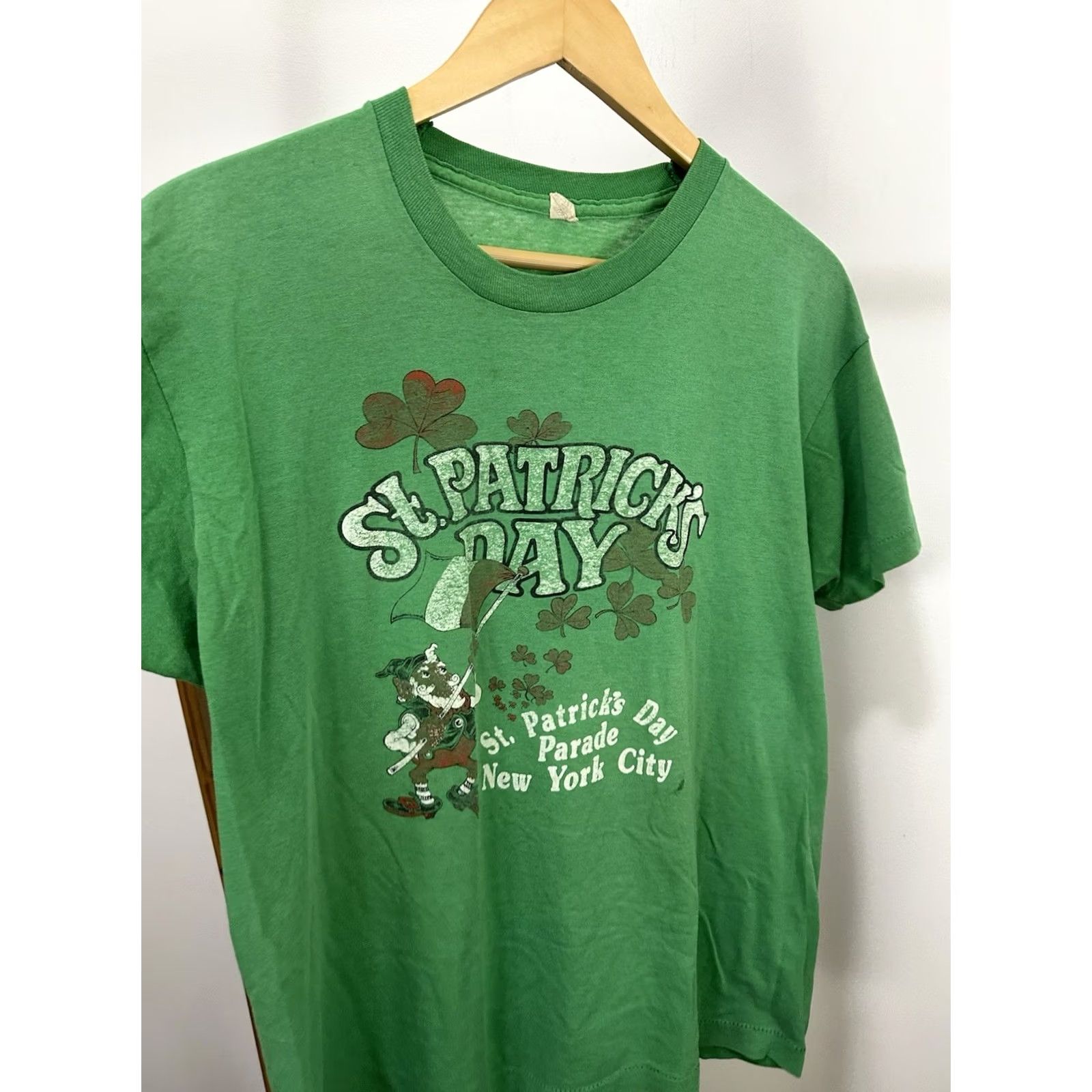 Vintage VTG 80s New York City St Patrick's Day Parade Paper Thin Burnout T-Shirt XL Shirt Mens Green Burnout 80s St Patrick's Day VTG NY City Size US XL / EU 56 / 4 - 5 Thumbnail