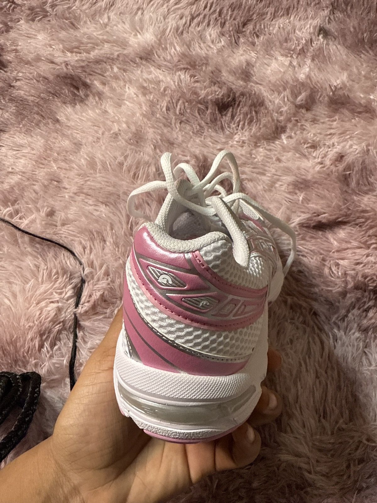 Asics White Silver Pink Asics Size US 7 / IT 37 - 7 Thumbnail