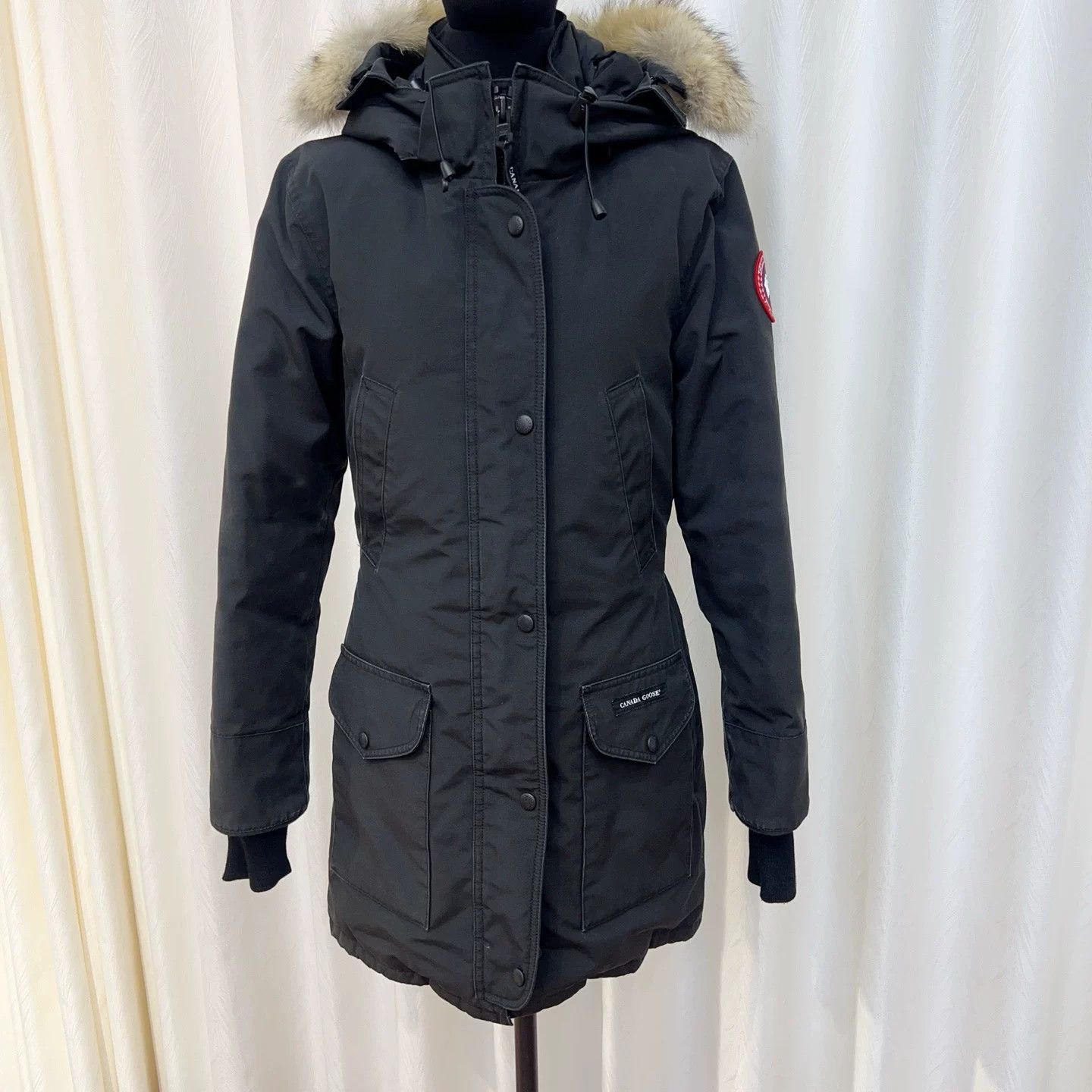 Canada Goose Canada Goose Black Down Jacket XS Size XS / US 0-2 / IT 36-38 - 1 Thumbnail