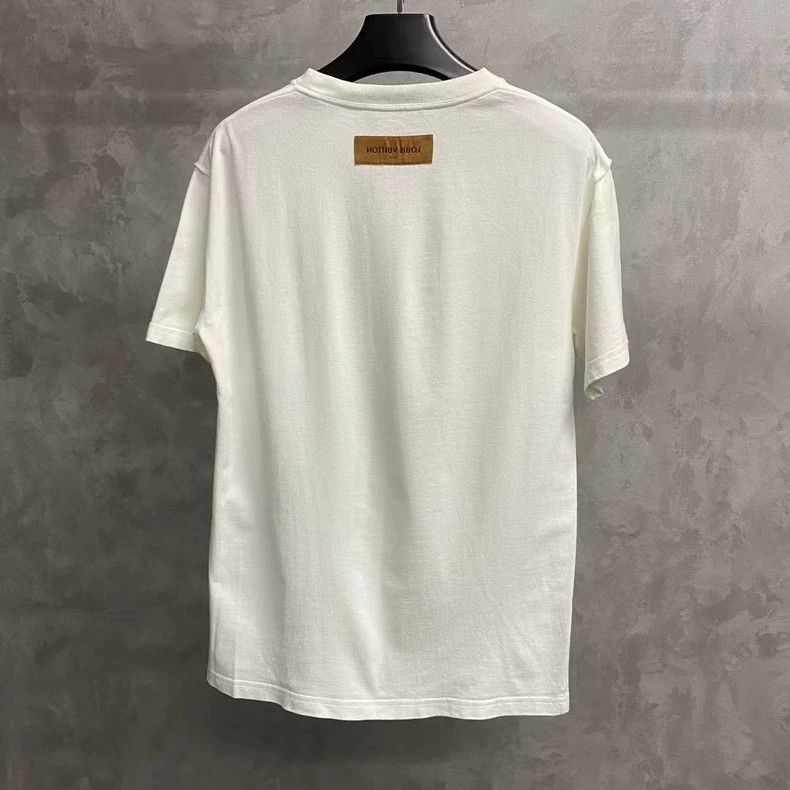 Louis Vuitton Louis Vuitton size 4l White ice cream embroidered logo sho Size US M / EU 48-50 / 2 - 2 Thumbnail