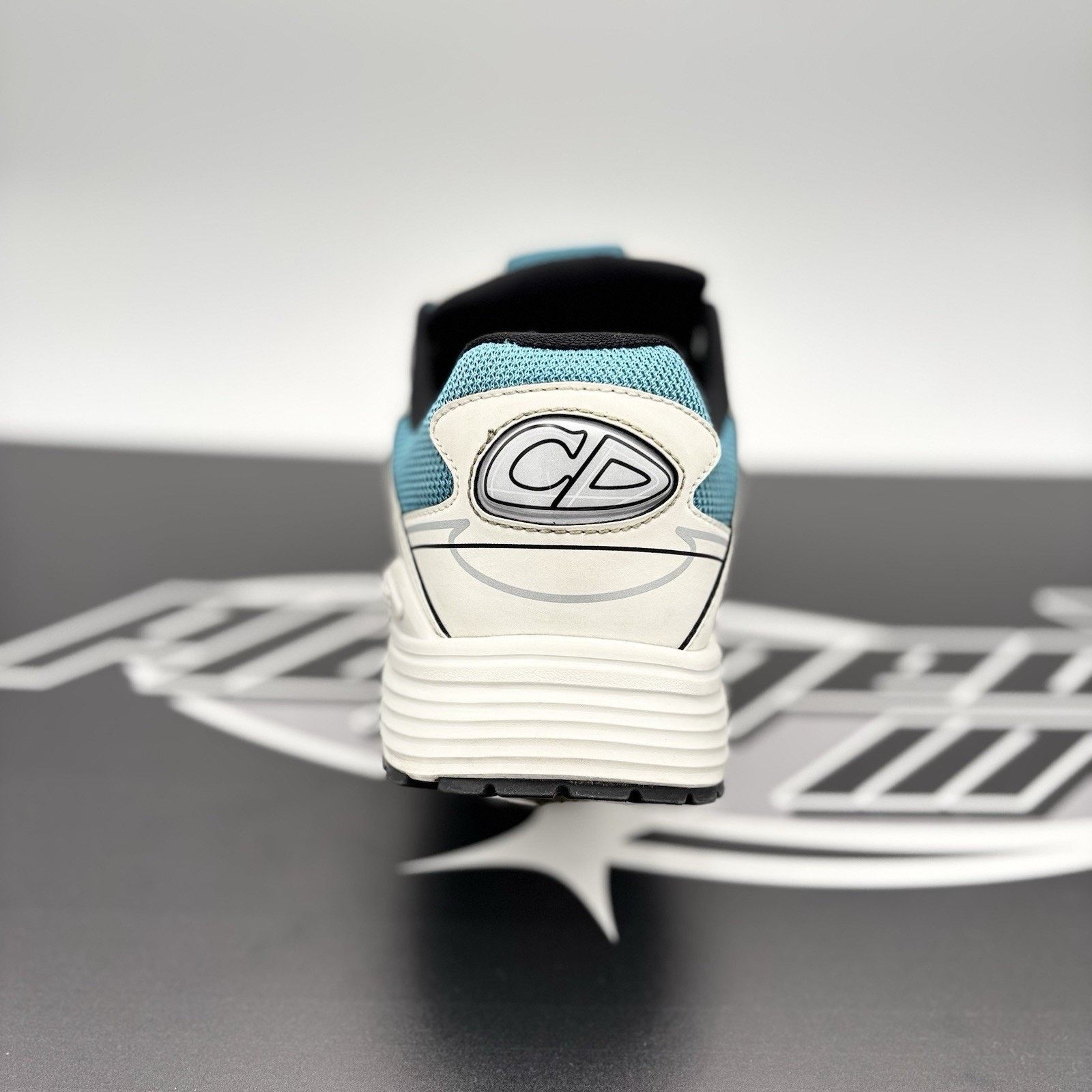 Dior Dior B30 Reflective Sneaker ' White Blue ' | GREAT CONDITION Size US 9 / EU 42 - 12 Thumbnail