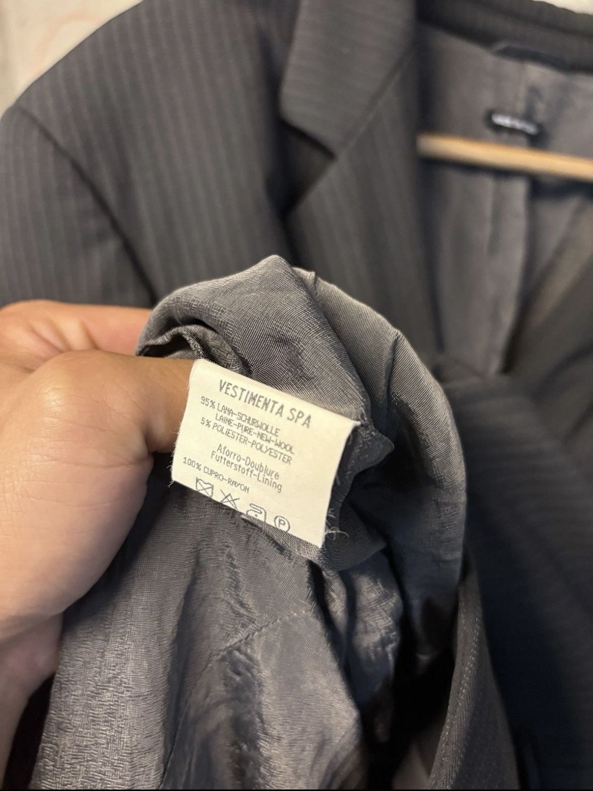 Giorgio Armani VTG 90s Giorgio Armani Wool Pinstripe Blazer Jacket Black 40 Size 40R - 7 Thumbnail