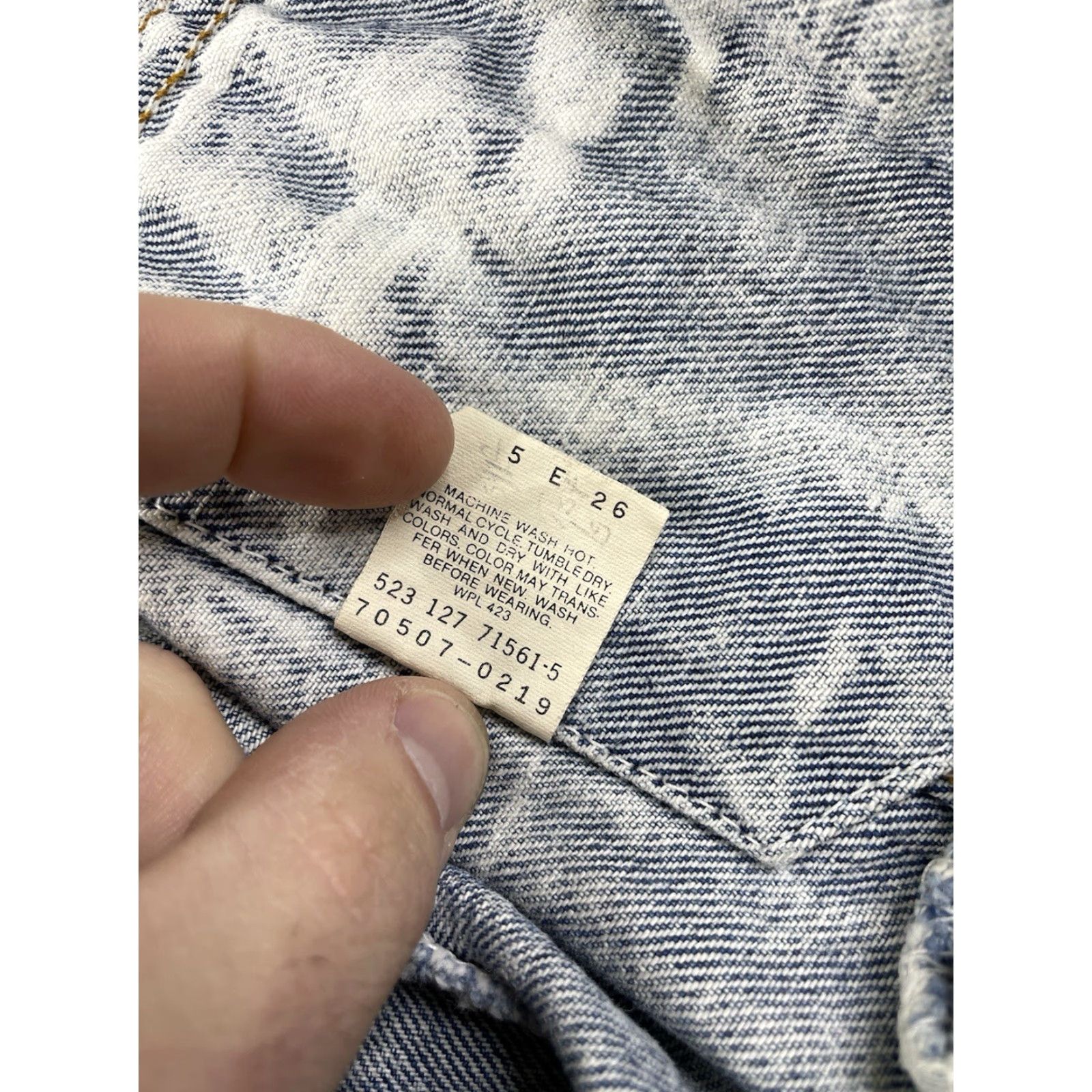 Levi's VINTAGE Levi's Denim Jacket Acid Wash Blue USA Made in USA Mens M 523 127 Size US M / EU 48-50 / 2 - 3 Thumbnail