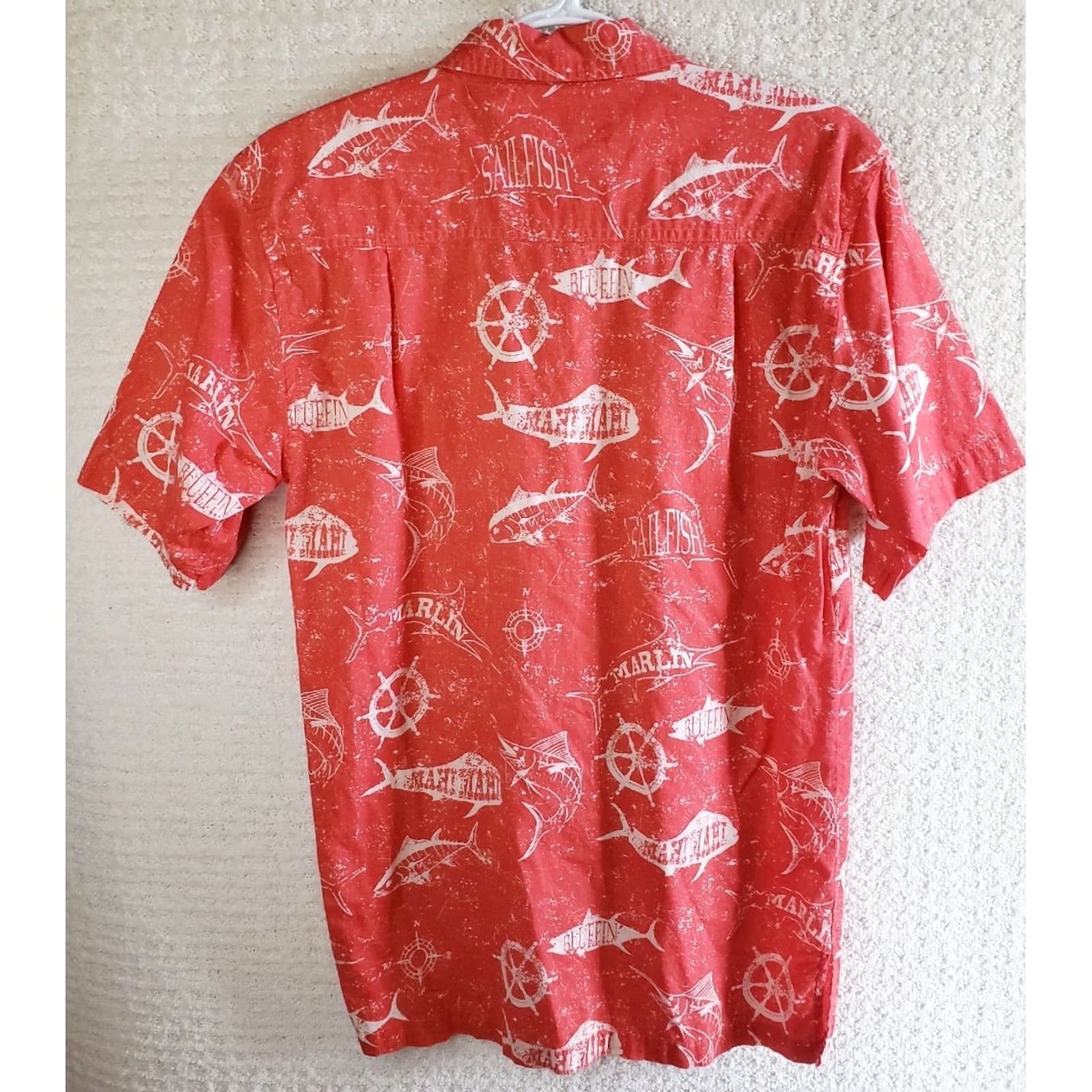 Vintage ClearWater Outfitters Men Shirt Red Short Sleeve Button-Up Fish Print Hawaiian Pattern Pocket Casual Travel New Size US S / EU 44-46 / 1 - 4 Thumbnail