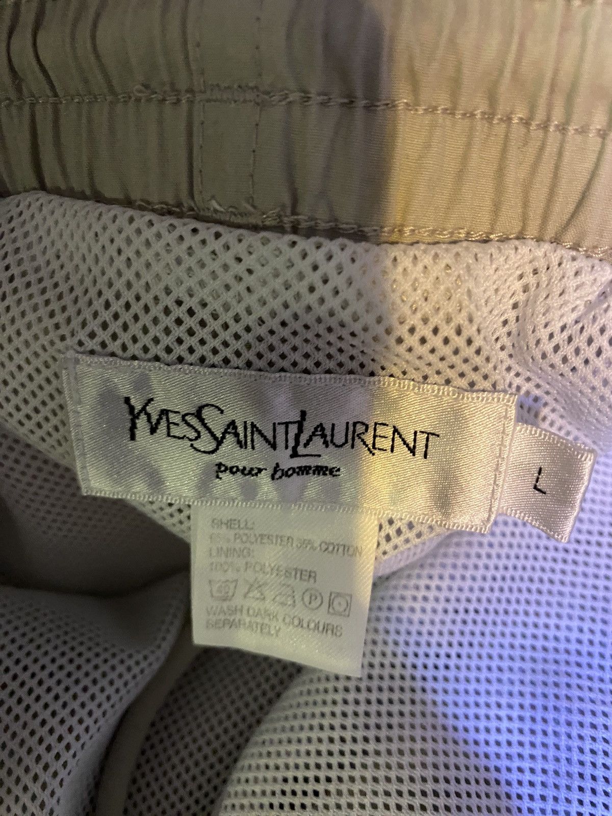 Yves Saint Laurent Summer YSL Shorts L size Size US 36 / EU 52 - 4 Thumbnail