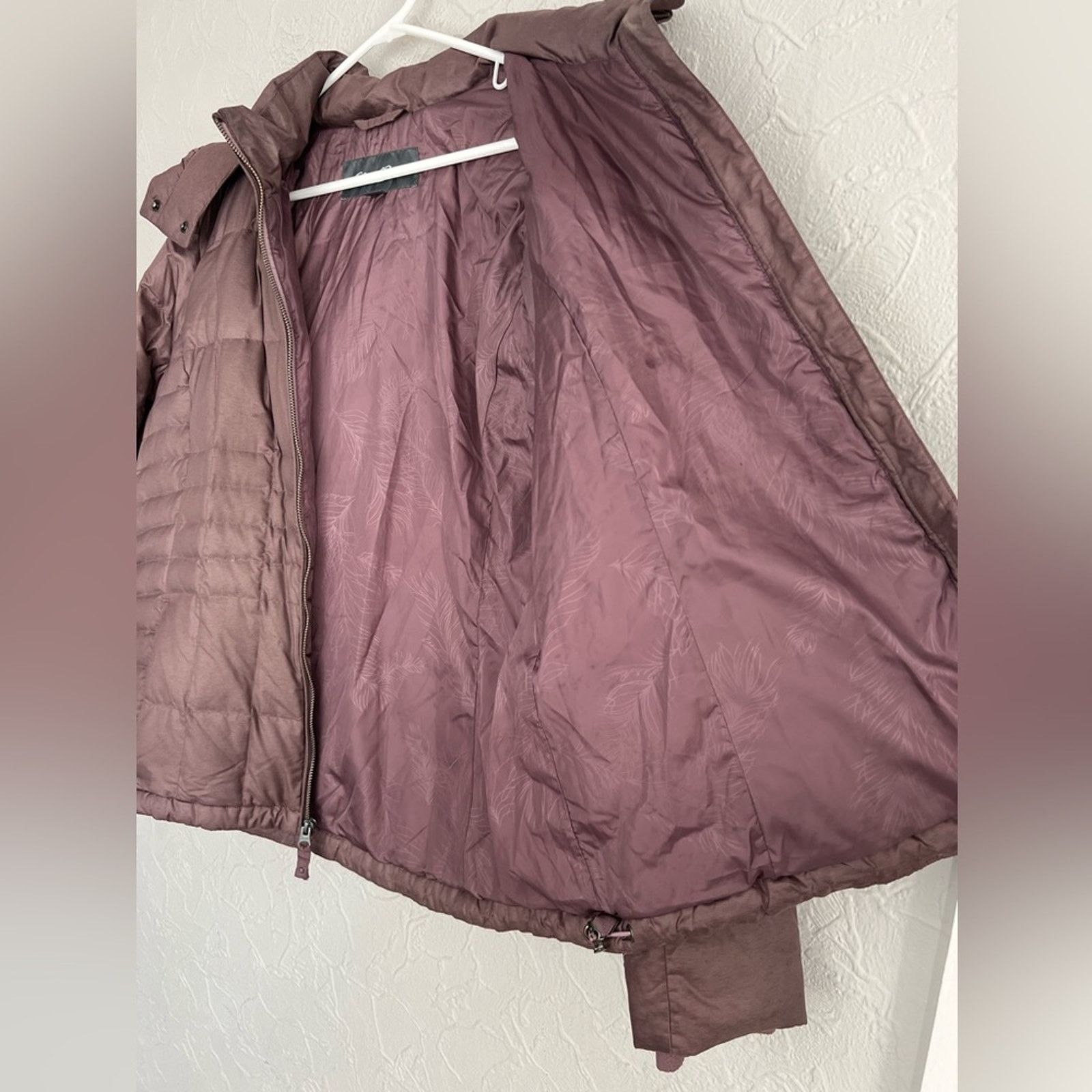 Eddie Bauer Eddie Bauer Premium Goose Down Quilted Jacket Fur Hood MAUVE Size XL / US 12-14 / IT 48-50 - 9 Thumbnail