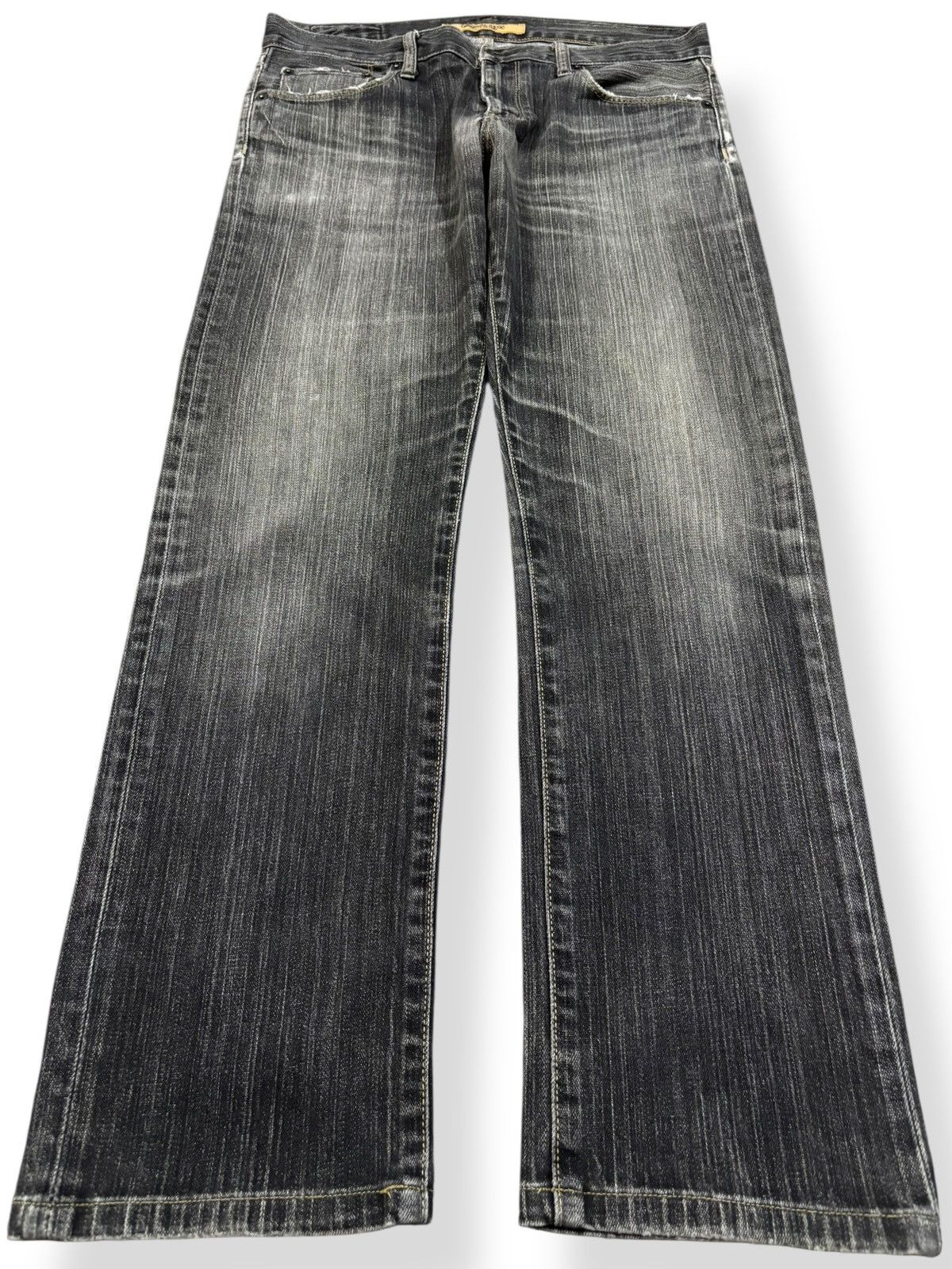 Undercover × Uniqlo Vintage Uniqlo S001 Faded Washed Slim Straight Jeans Size US 32 / EU 48 - 1 Thumbnail