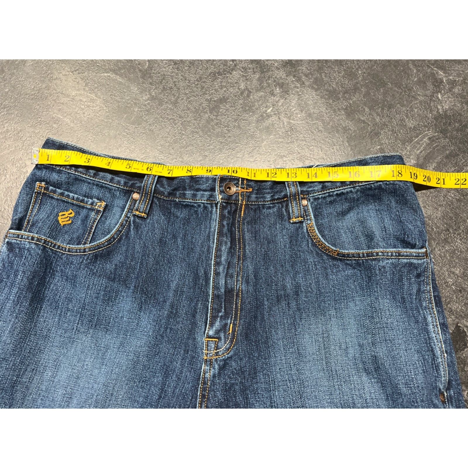 Rocawear Rocawear Jeans Baggy 38x34 Jeans Blue Wide-Leg Men 38 Regular Inseam 34 Rocawear Jeans Baggy 38x34 Blue Men Size US 38 / EU 54 - 7 Thumbnail