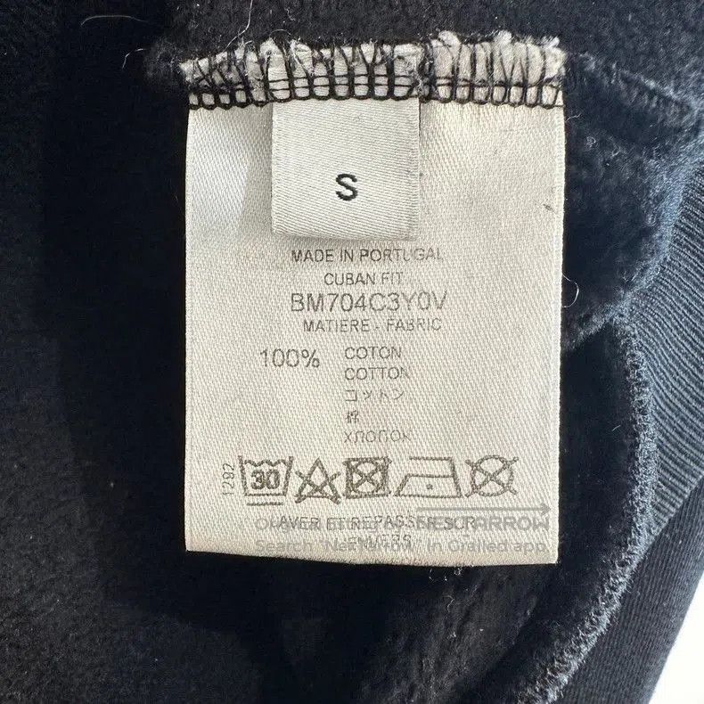 Givenchy Givenchy Shark Print Crewneck Sweatshirt. Size US S / EU 44-46 / 1 - 5 Thumbnail