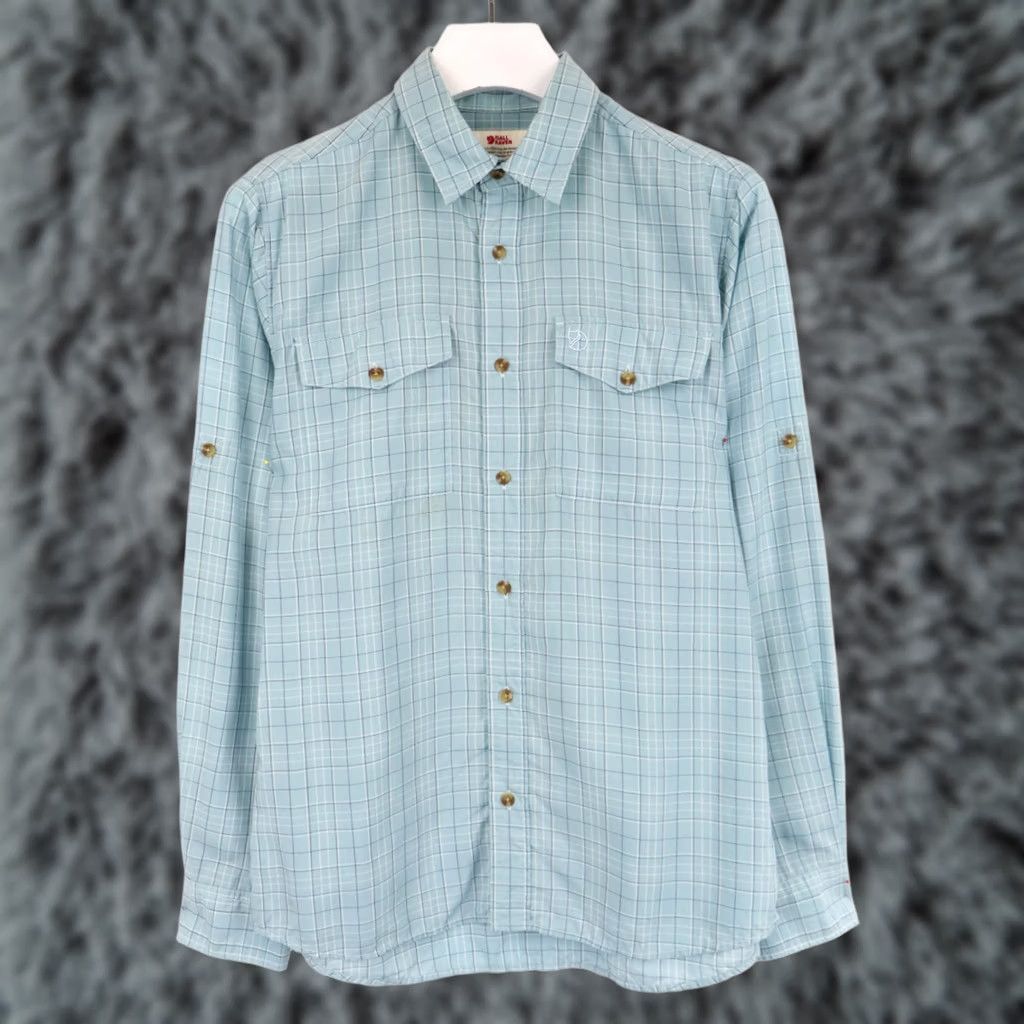 Vintage FJALLRAVEN Regular Fit Shirt Men's MEDIUM Checked Pocketed Roll-Up Sleeves Size US M / EU 48-50 / 2 - 1 Thumbnail