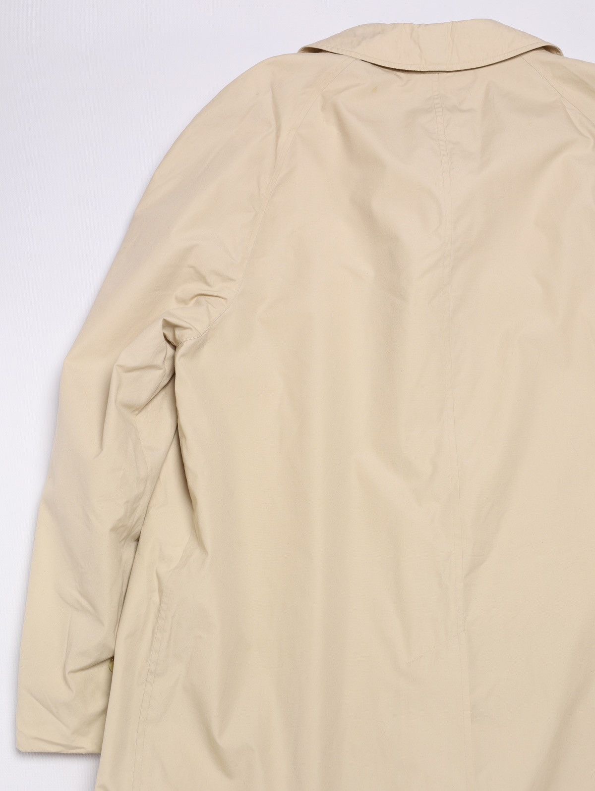 Burberry Burberry Vintage Beige Trench Coat 52 size Jacket Size US L / EU 52-54 / 3 - 16 Thumbnail