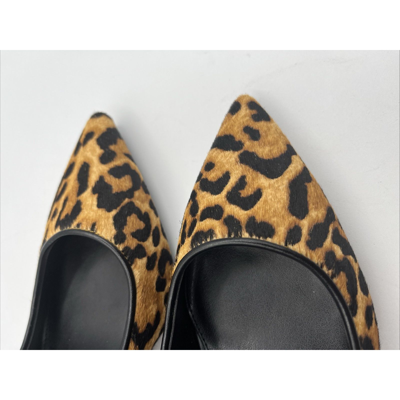 Michael Kors Michael Kors Alina Flex Pump Cheetah Haircalf 6.5, Pointed Size US 6.5 / IT 36.5 - 13 Thumbnail