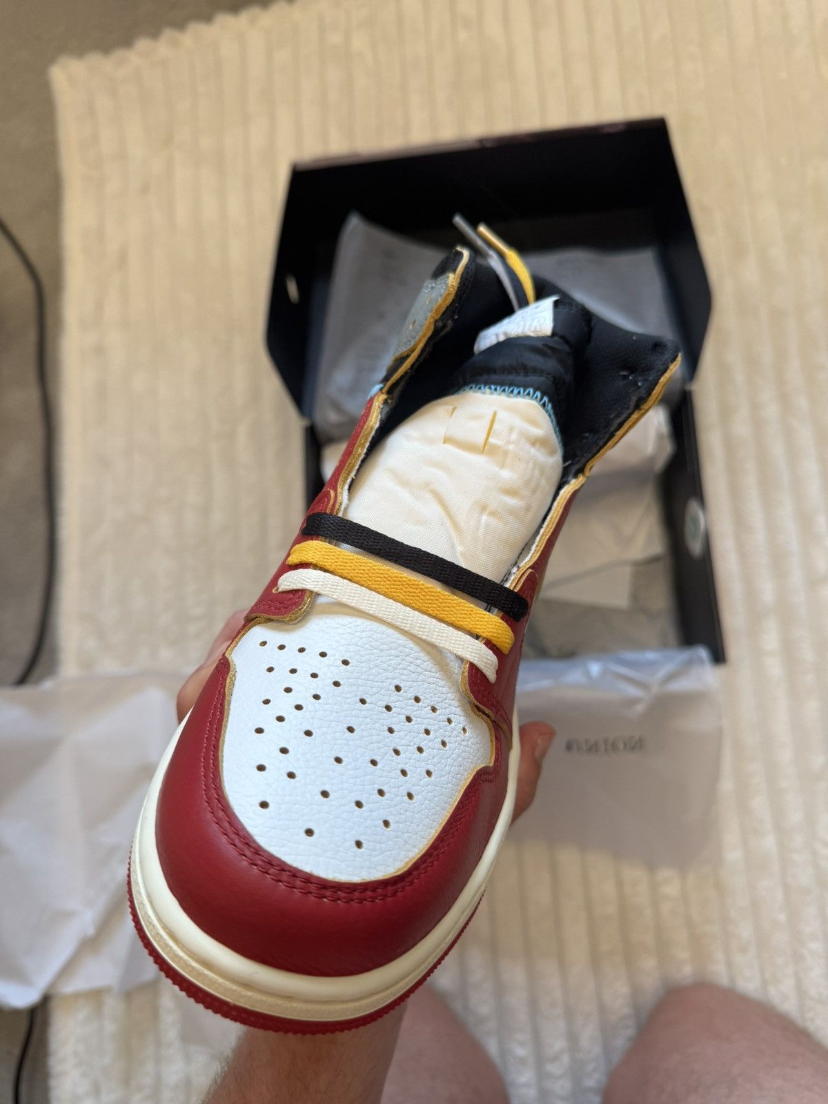 Nike Nike Air Jordan 1 Retro High OG x Union LA “Black Toe” Size US 9.5 / EU 42-43 - 6 Thumbnail