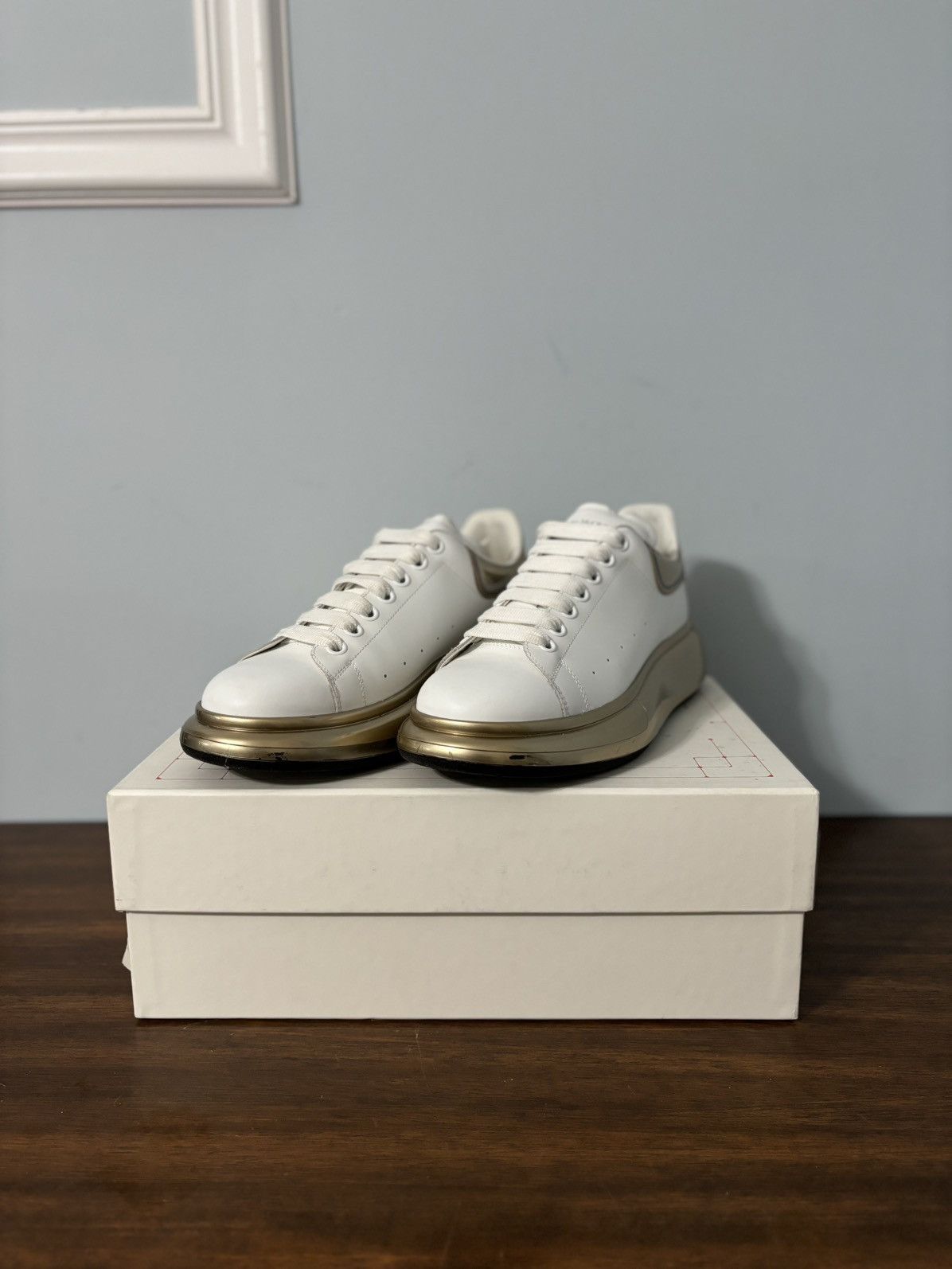 Alexander McQueen Alexander Mcqueen Man Sneakers 777241W4SS3