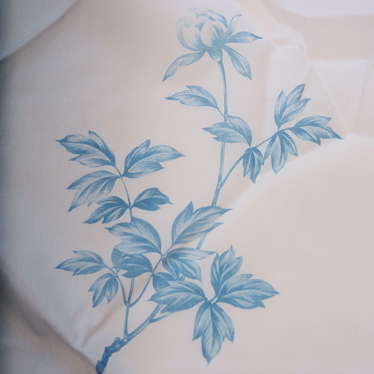 Japanese Brand × Vintage Vintage Japanese Furoshiki – Floral Gradient Nylon 1970s-80s Size ONE SIZE - 6 Thumbnail