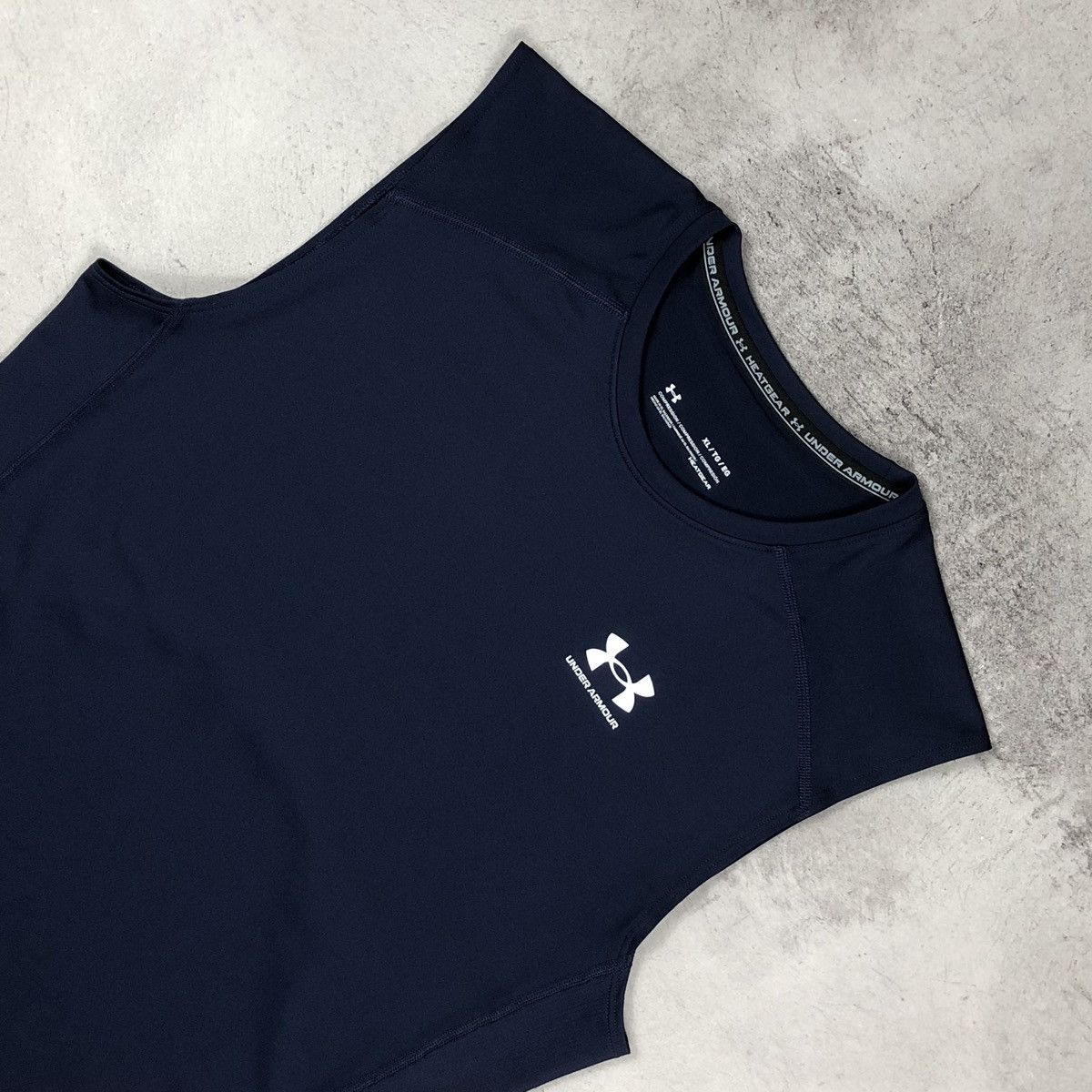 Under Armour Under Armour HeatGear Compression Sleeveless Shirt Navy Blue Size US XL / EU 56 / 4 - 6 Thumbnail