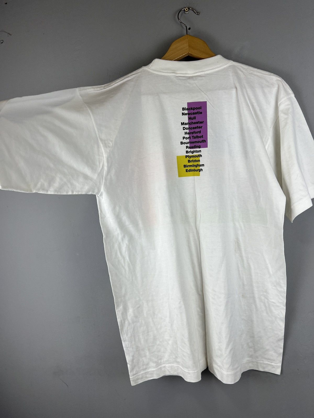 Band Tees Vintage UB40 1998 DEP licence tour tee 2 side print y2k Size US L / EU 52-54 / 3 - 7 Thumbnail
